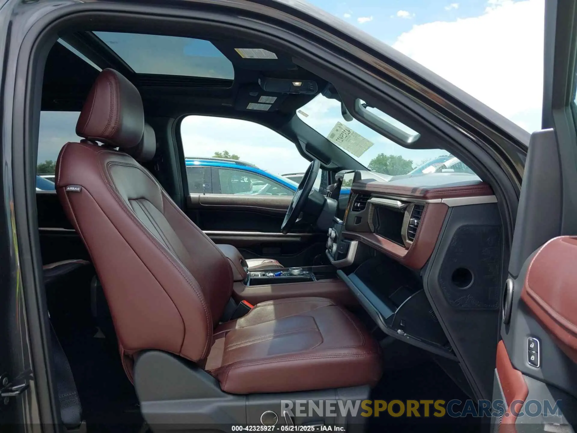 5 fotografías del automóvil dañado 1FMJK1K86PEA12248 FORD EXPEDITION 2023