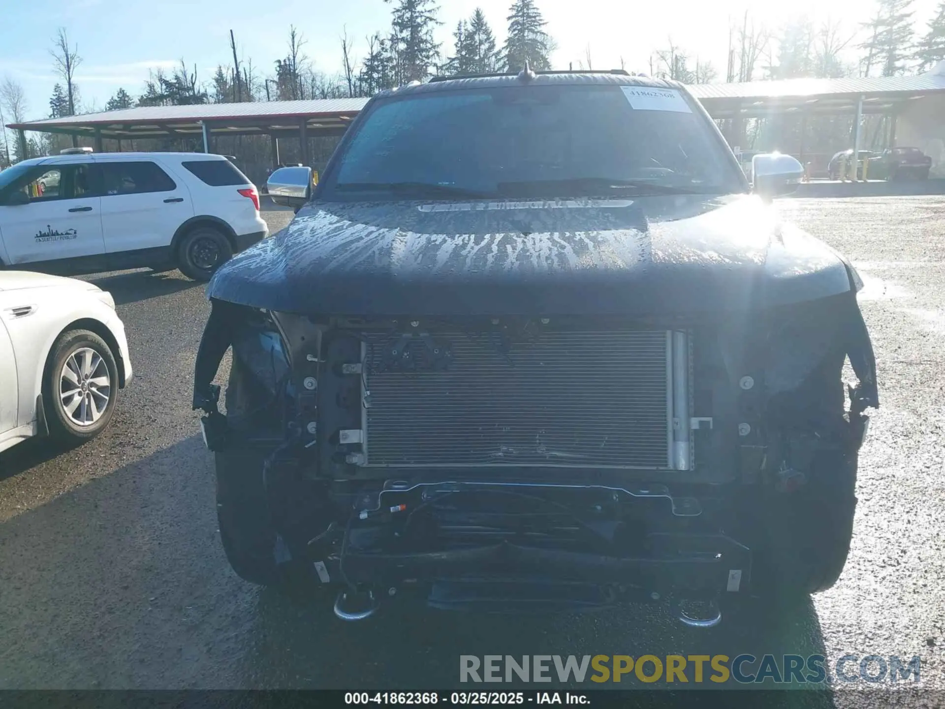13 fotografías del automóvil dañado 1FMJK1M82PEA46362 FORD EXPEDITION 2023