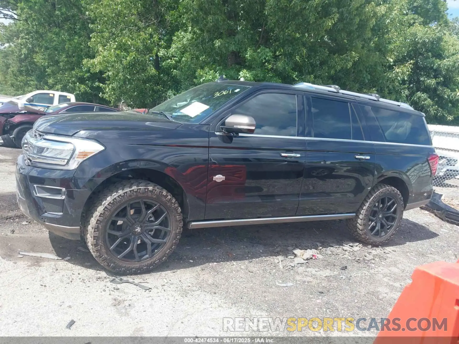 14 fotografías del automóvil dañado 1FMJK1N87PEA23061 FORD EXPEDITION 2023