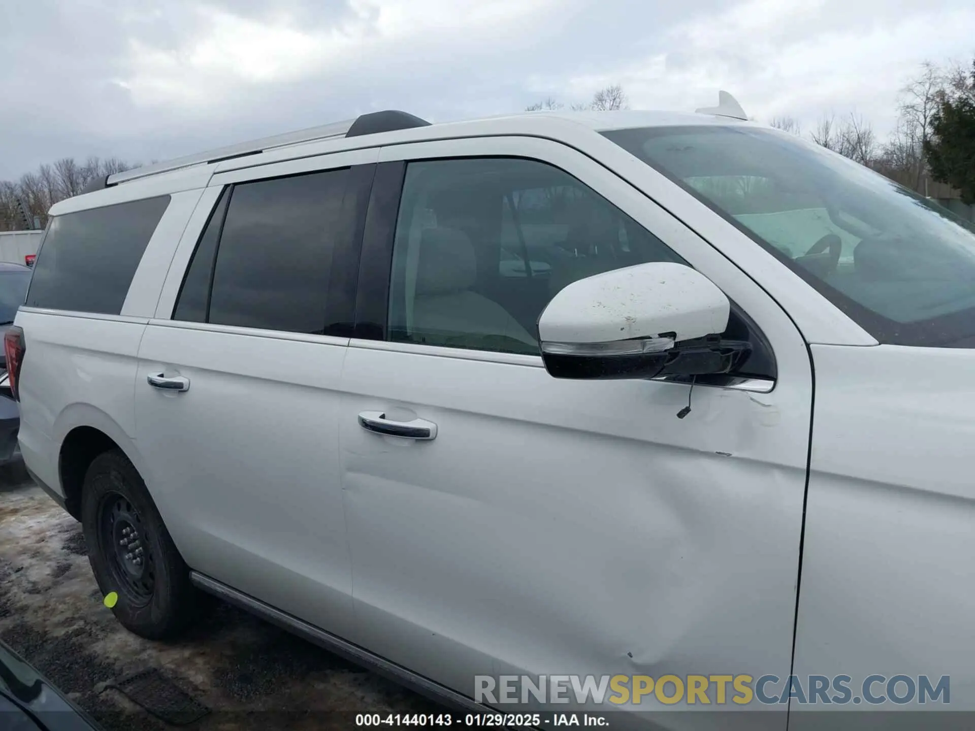 13 fotografías del automóvil dañado 1FMJK2A82PEA25893 FORD EXPEDITION 2023