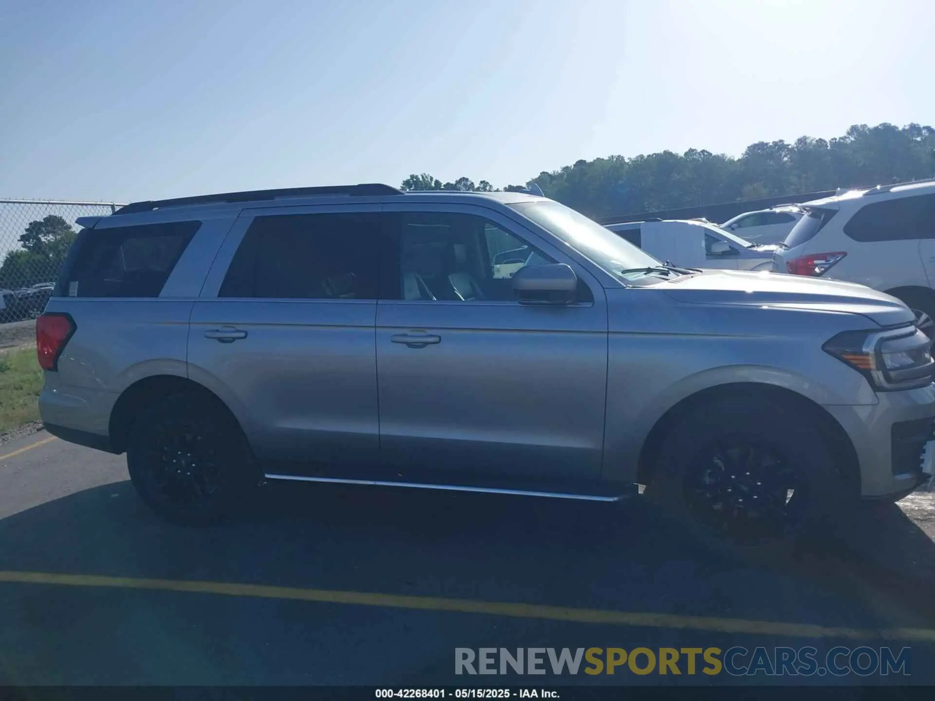 13 fotografías del automóvil dañado 1FMJU1H87PEA08145 FORD EXPEDITION 2023