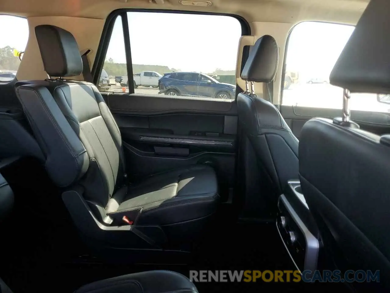 11 fotografías del automóvil dañado 1FMJU1H89PEA12987 FORD EXPEDITION 2023