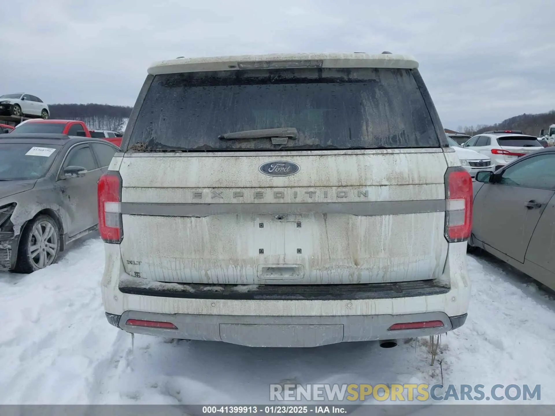17 fotografías del automóvil dañado 1FMJU1J87PEA64306 FORD EXPEDITION 2023