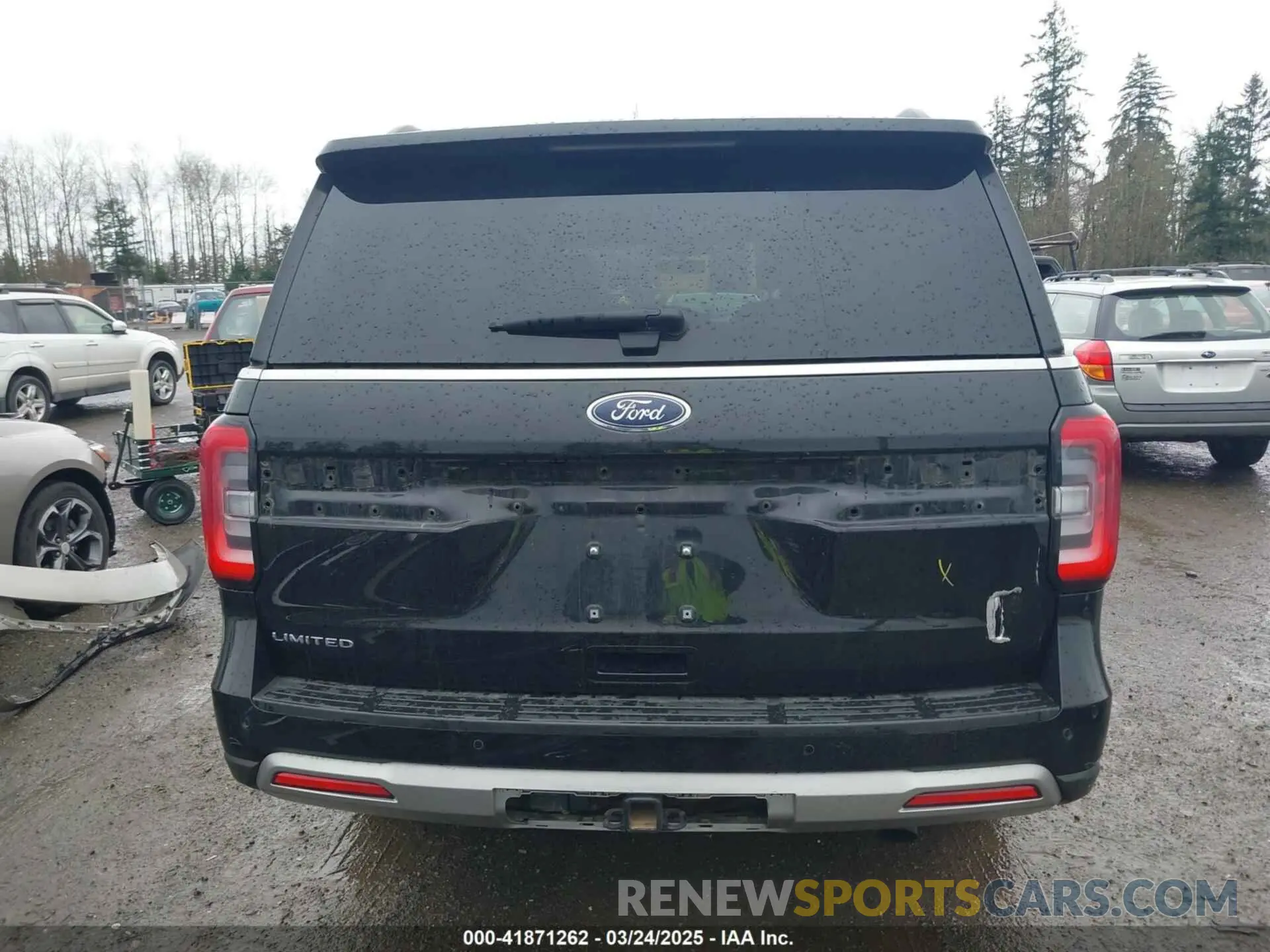 17 fotografías del automóvil dañado 1FMJU1K8XPEA54741 FORD EXPEDITION 2023