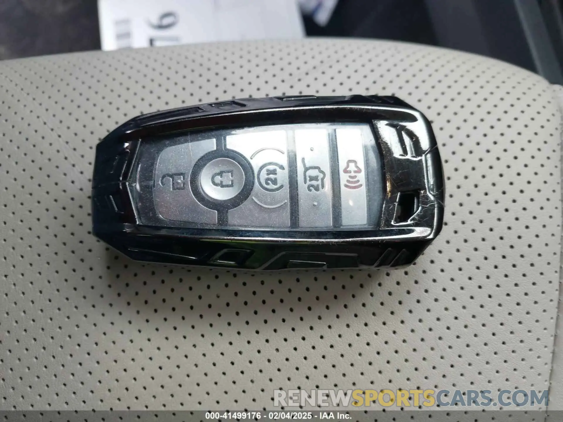 11 fotografías del automóvil dañado 1FMJU1M8XPEA35684 FORD EXPEDITION 2023
