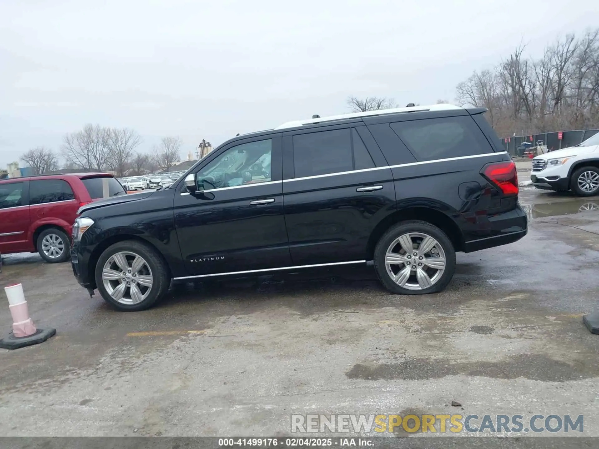 15 fotografías del automóvil dañado 1FMJU1M8XPEA35684 FORD EXPEDITION 2023