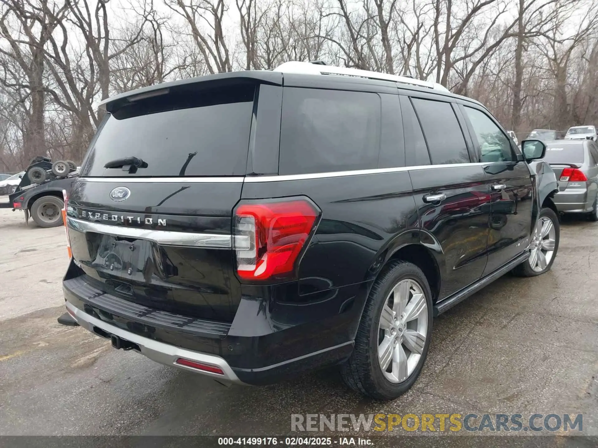 4 fotografías del automóvil dañado 1FMJU1M8XPEA35684 FORD EXPEDITION 2023