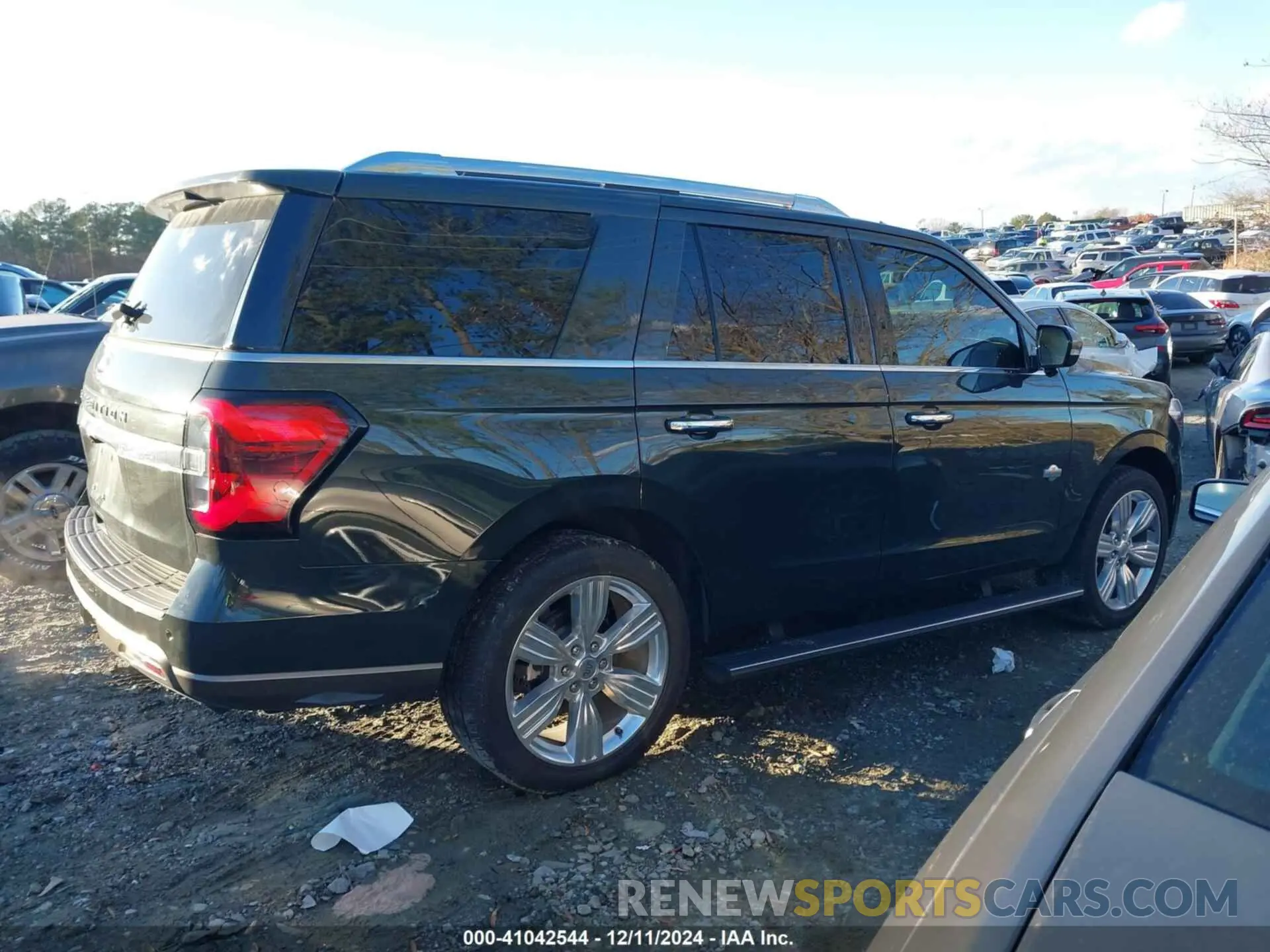 13 fotografías del automóvil dañado 1FMJU1N86PEA24308 FORD EXPEDITION 2023