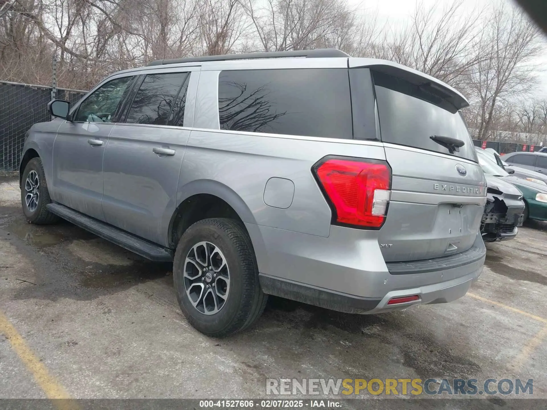 3 fotografías del automóvil dañado 1FMJK1H80REA43215 FORD EXPEDITION 2024