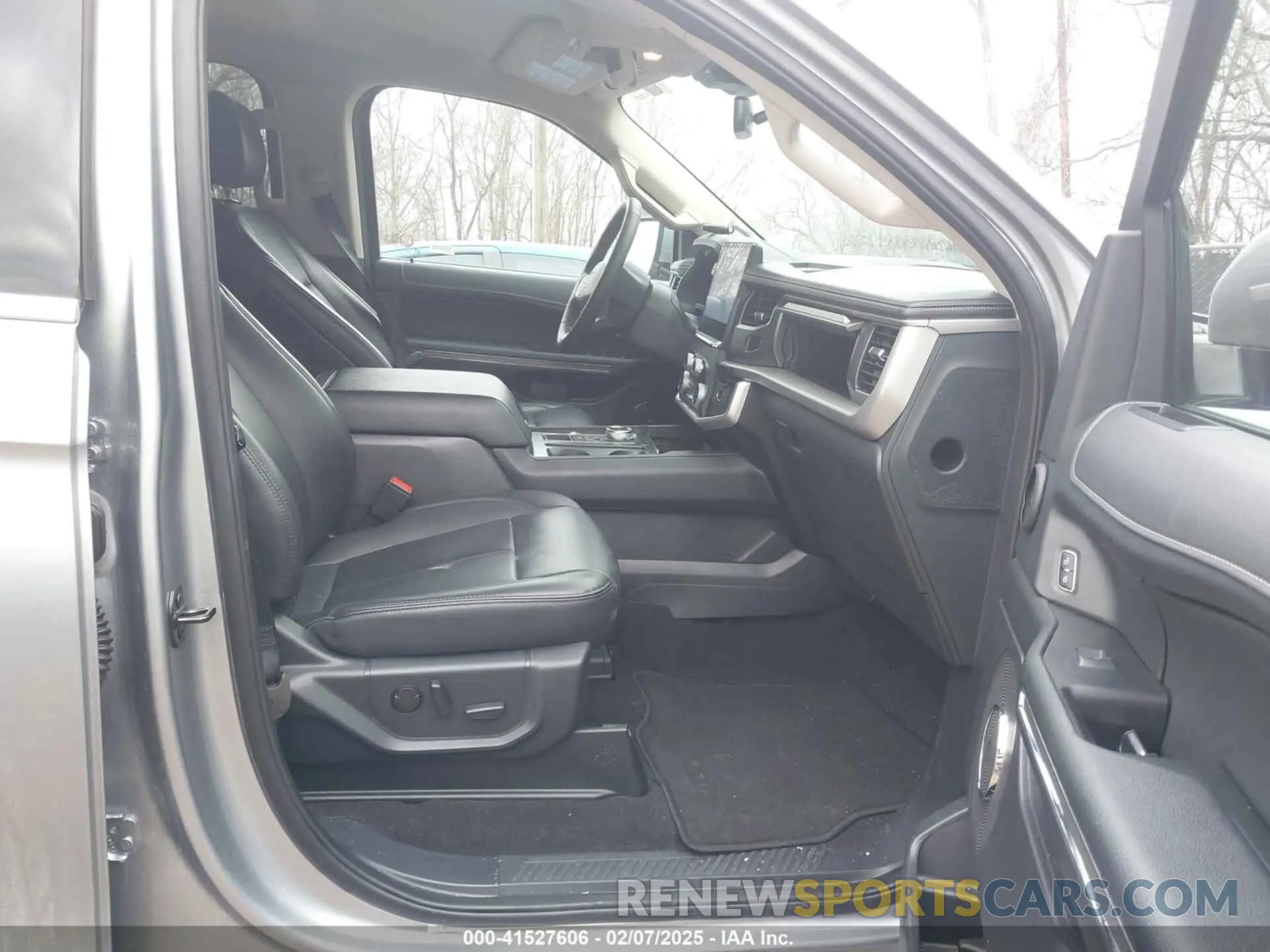 5 fotografías del automóvil dañado 1FMJK1H80REA43215 FORD EXPEDITION 2024