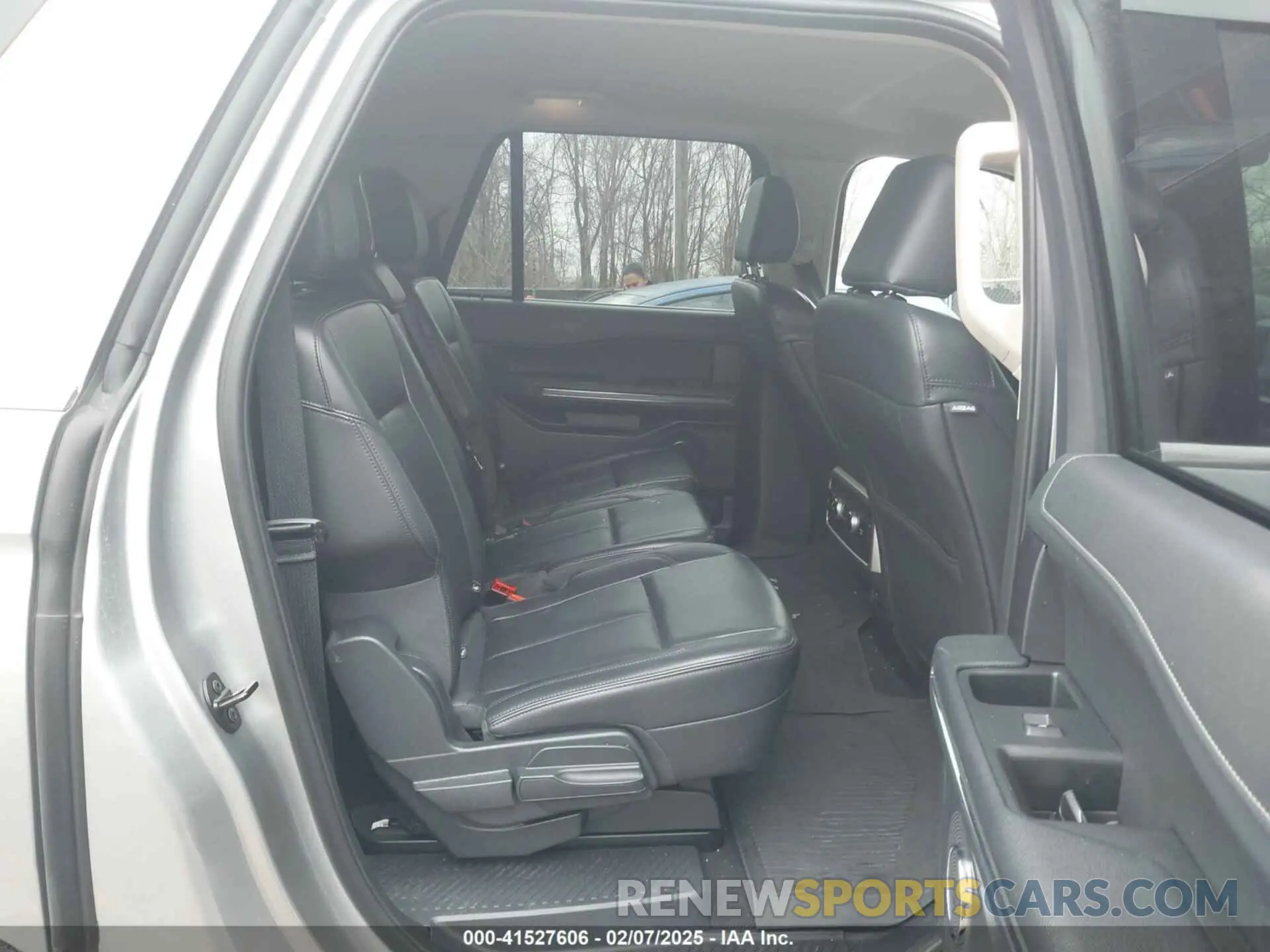 8 fotografías del automóvil dañado 1FMJK1H80REA43215 FORD EXPEDITION 2024