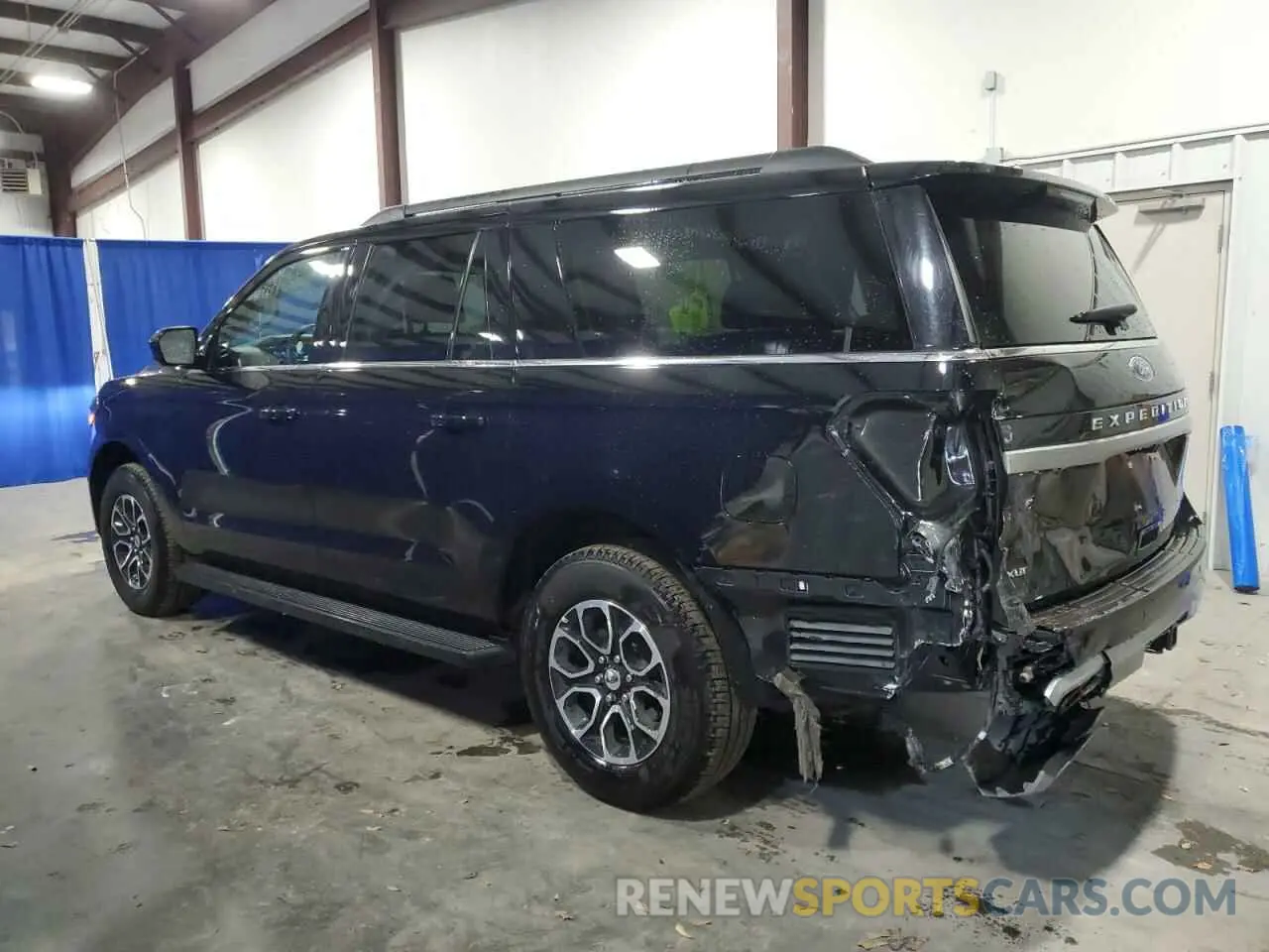 2 fotografías del automóvil dañado 1FMJK1J82REA36065 FORD EXPEDITION 2024
