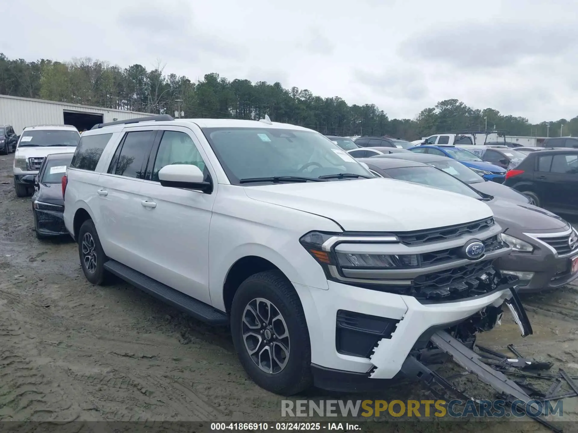 13 fotografías del automóvil dañado 1FMJK1J83REA30890 FORD EXPEDITION 2024