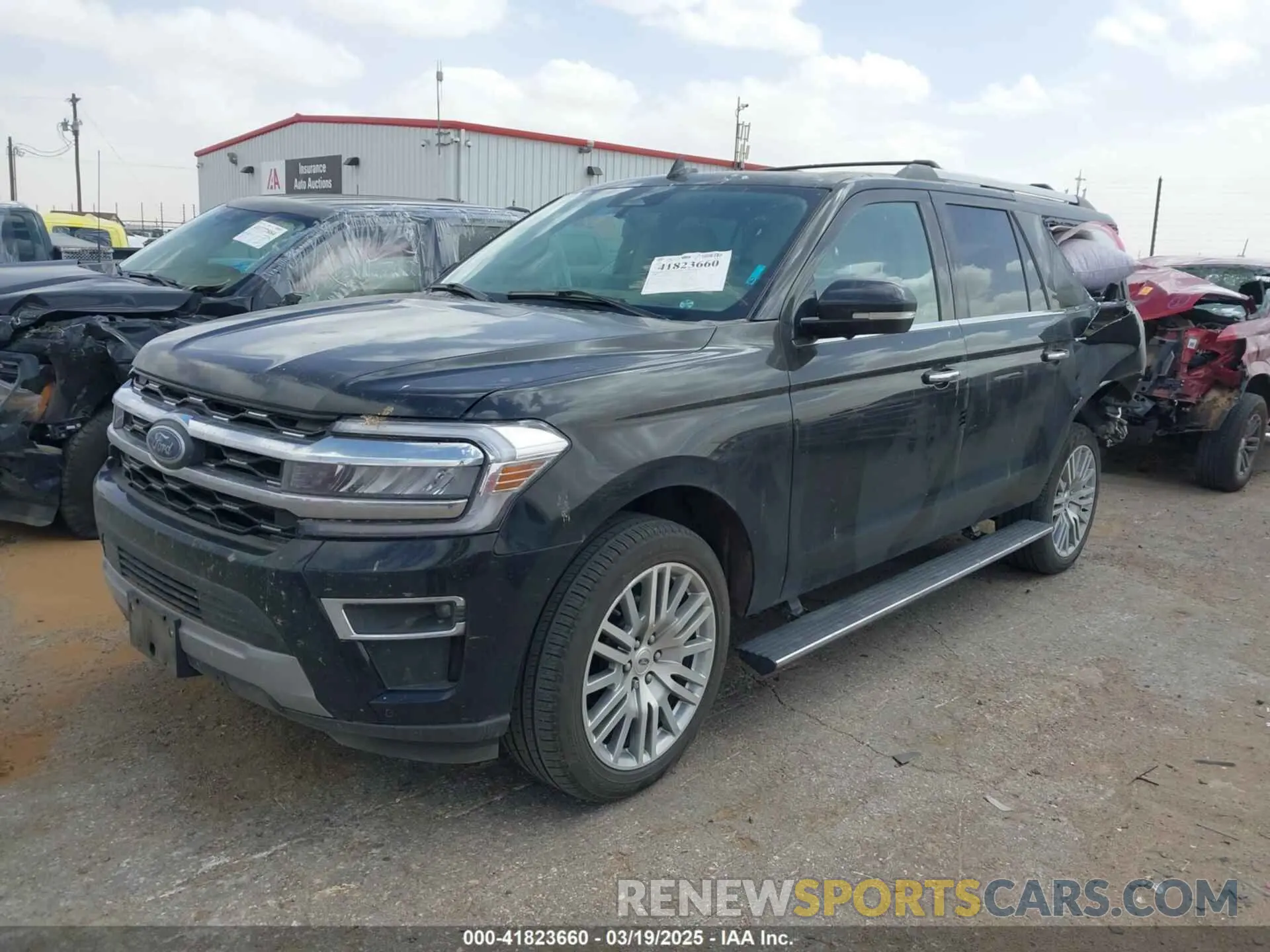 2 fotografías del automóvil dañado 1FMJK1K80REB13840 FORD EXPEDITION 2024