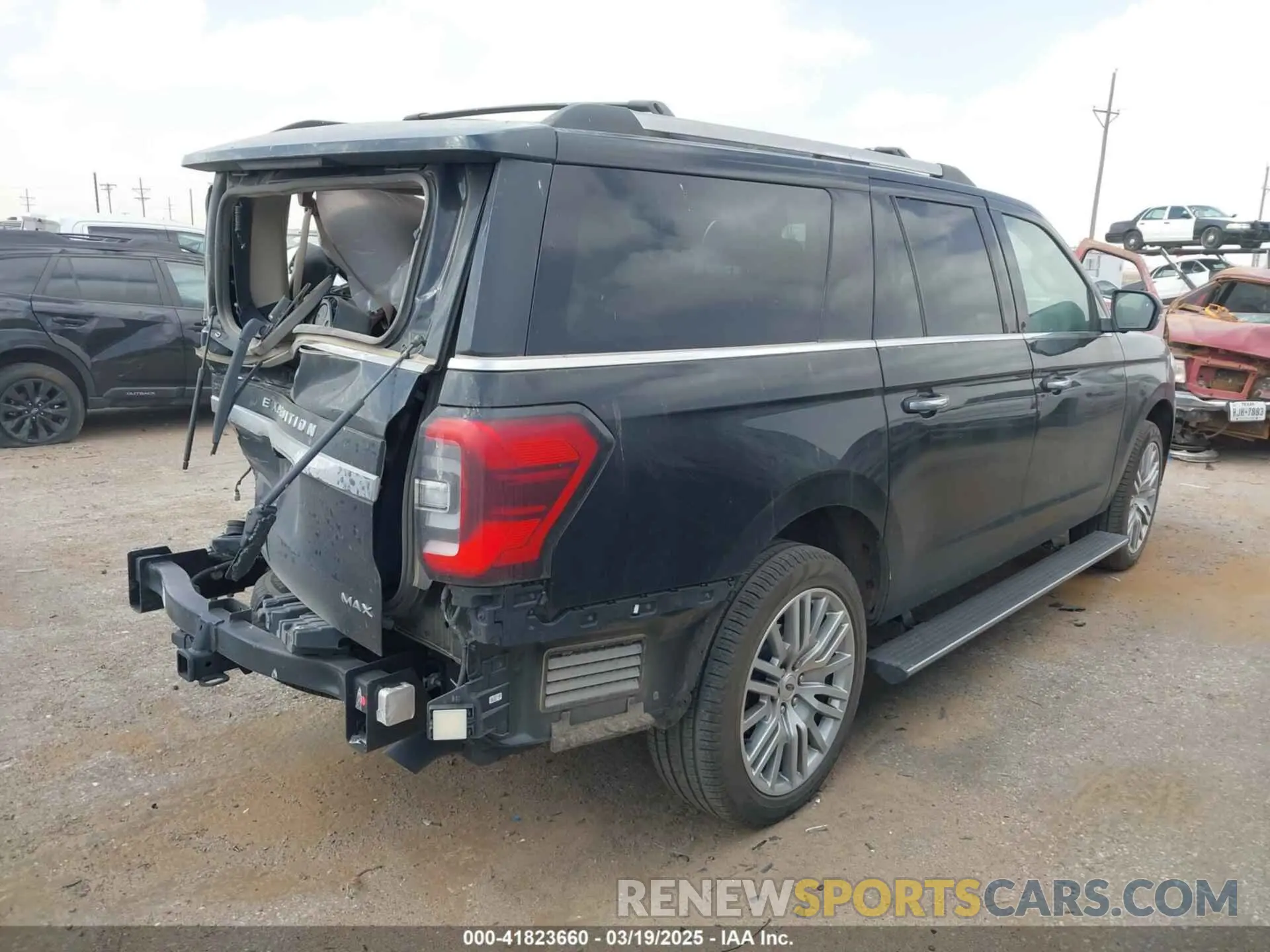 4 fotografías del automóvil dañado 1FMJK1K80REB13840 FORD EXPEDITION 2024