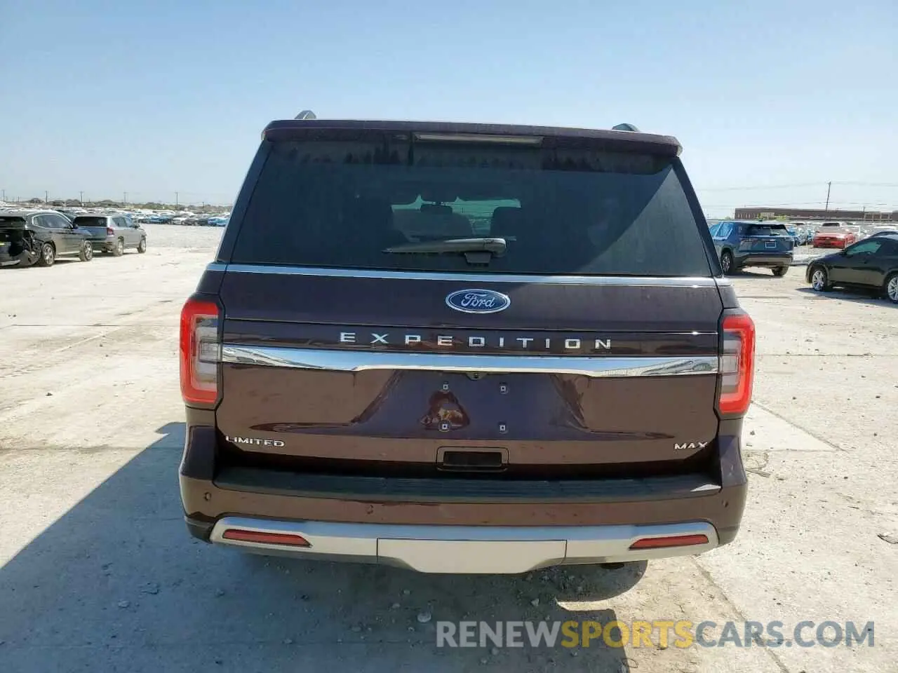 6 fotografías del automóvil dañado 1FMJK1K81REB14849 FORD EXPEDITION 2024