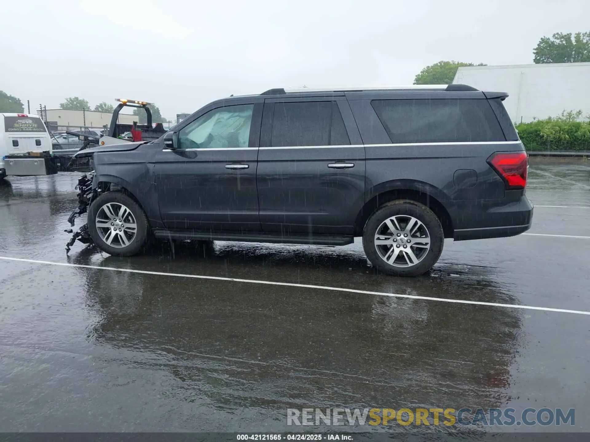 14 fotografías del automóvil dañado 1FMJK1K82REA57688 FORD EXPEDITION 2024
