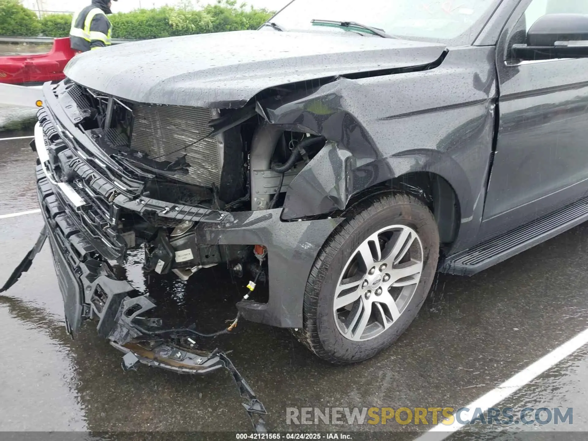 6 fotografías del automóvil dañado 1FMJK1K82REA57688 FORD EXPEDITION 2024