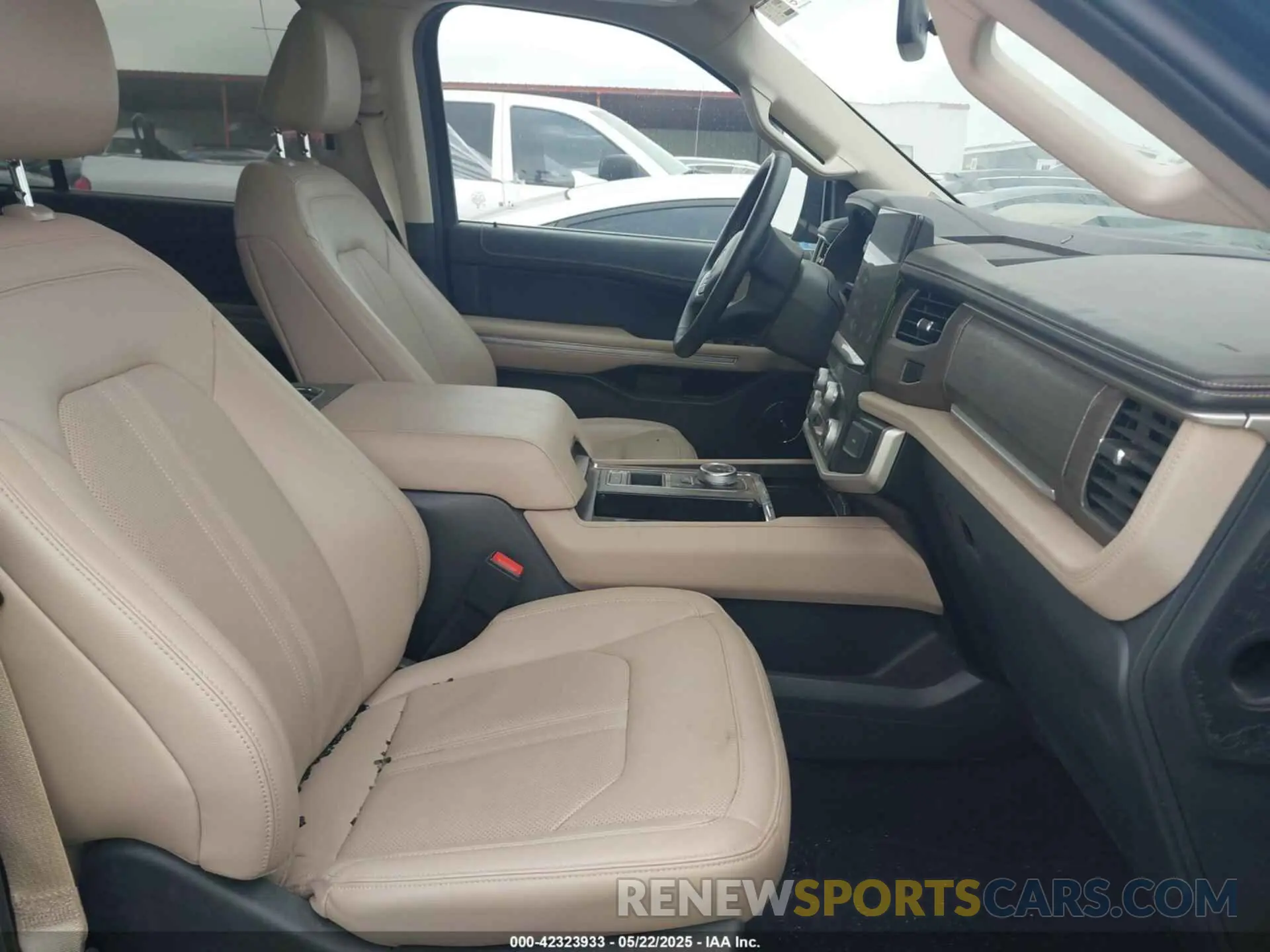 5 fotografías del automóvil dañado 1FMJK1K85REA27570 FORD EXPEDITION 2024