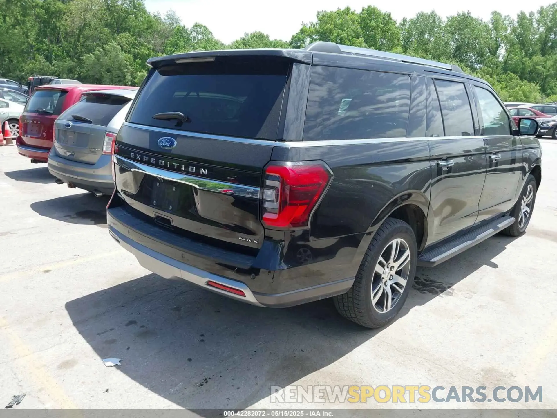 4 fotografías del automóvil dañado 1FMJK1K88REA28745 FORD EXPEDITION 2024