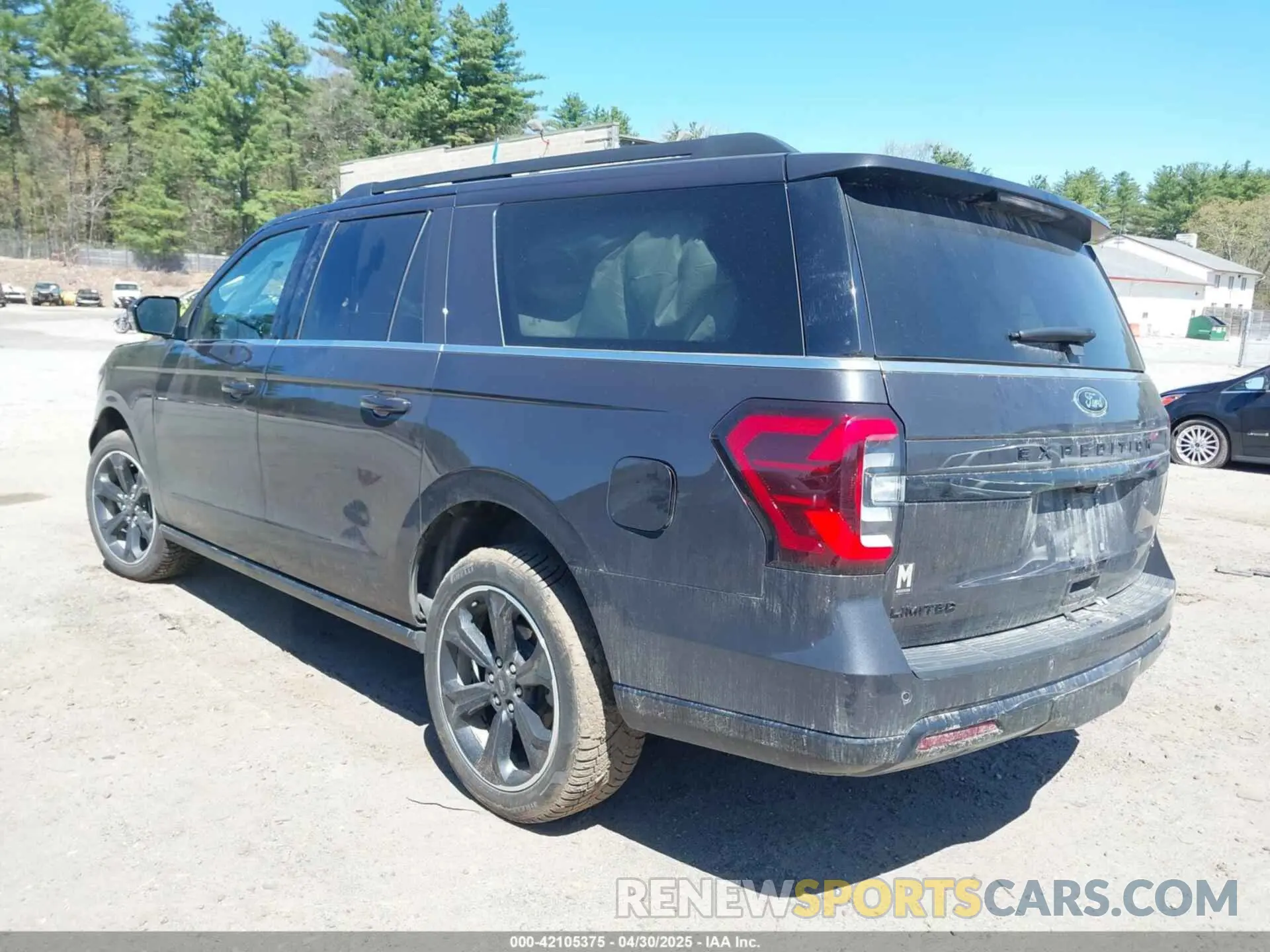 3 fotografías del automóvil dañado 1FMJK2A83REA35478 FORD EXPEDITION 2024