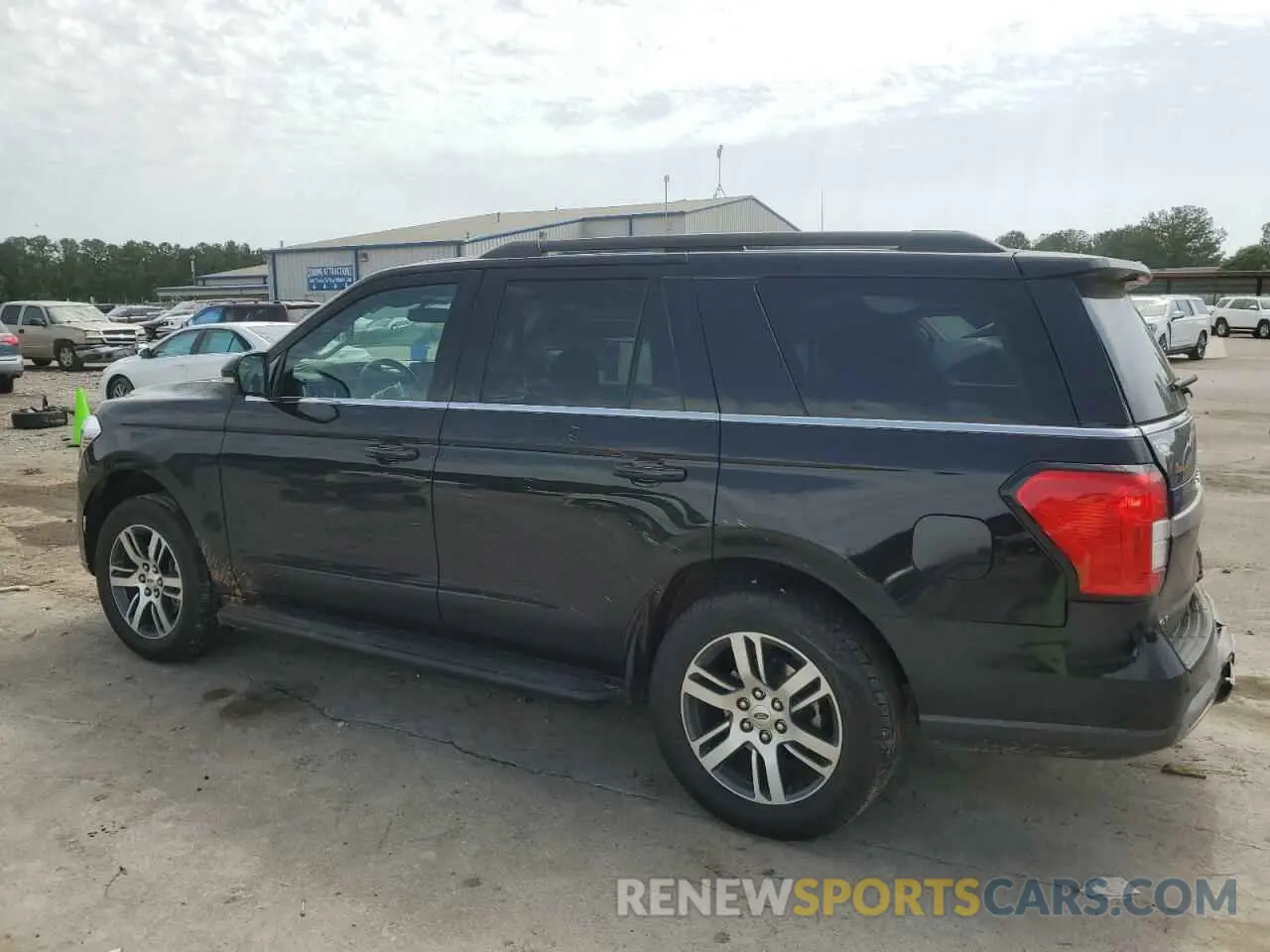 2 fotografías del automóvil dañado 1FMJU1H81REA55710 FORD EXPEDITION 2024