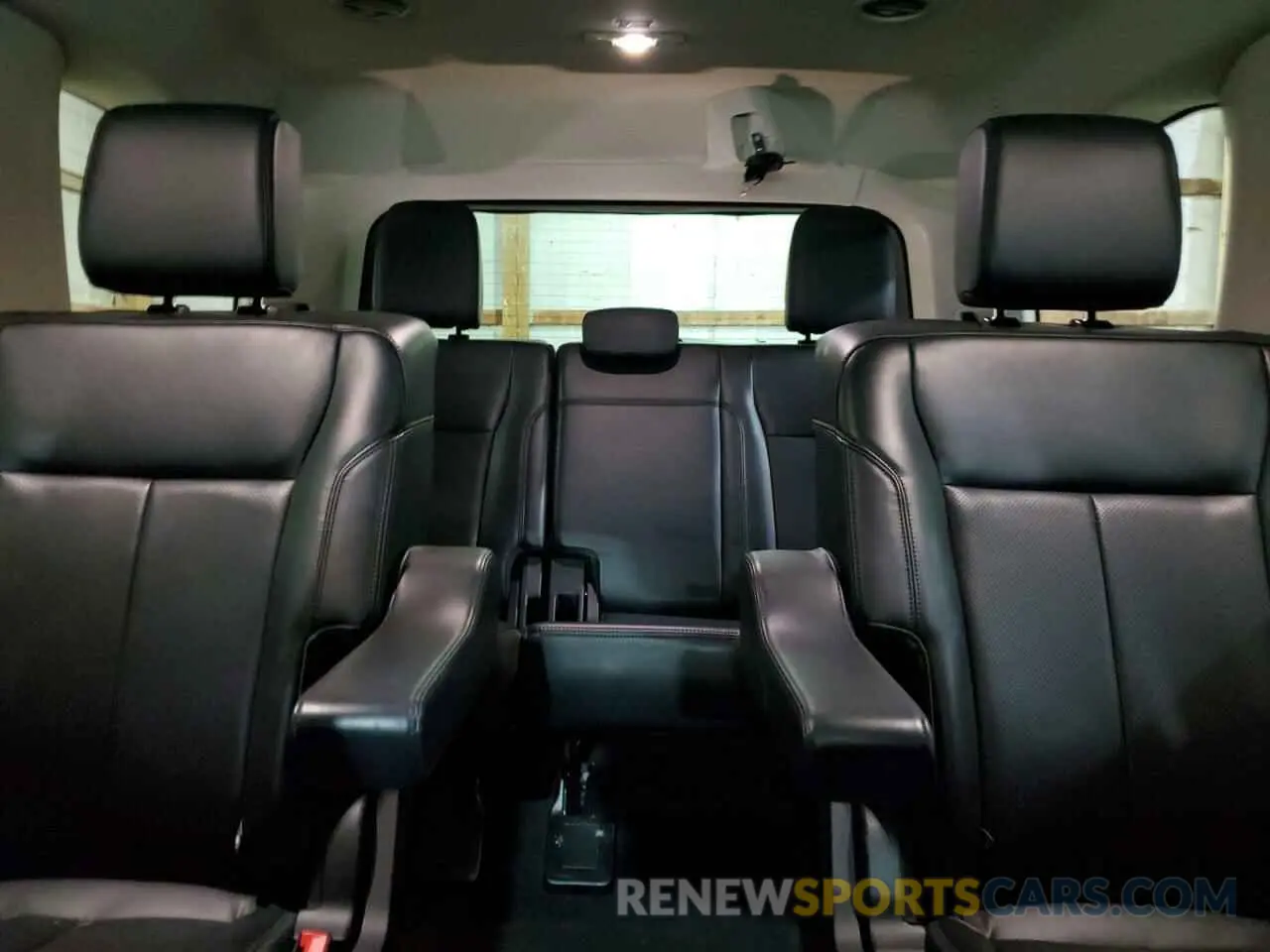 10 fotografías del automóvil dañado 1FMJU1H84REA47391 FORD EXPEDITION 2024