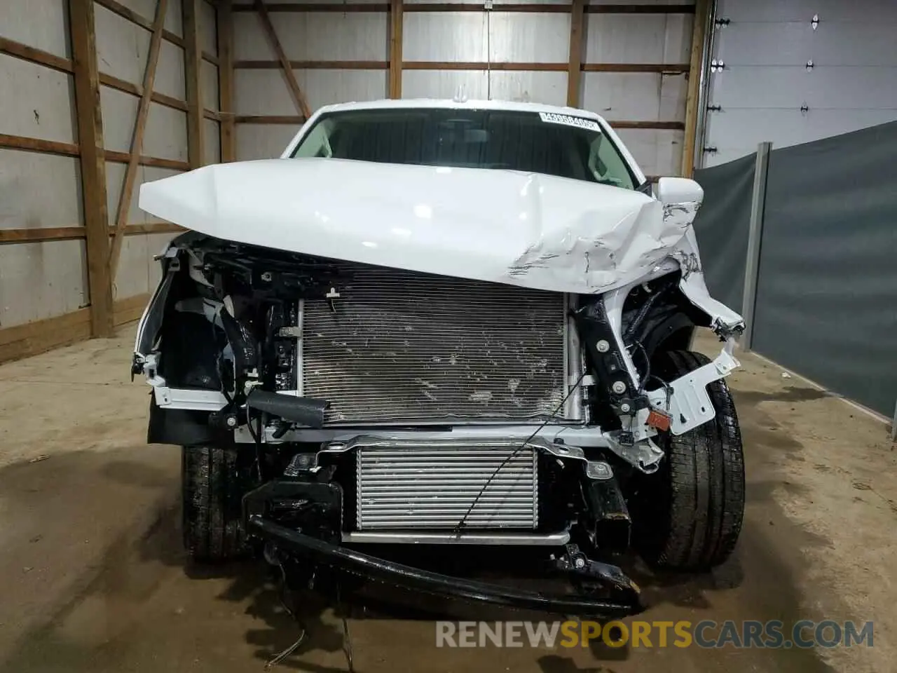 5 fotografías del automóvil dañado 1FMJU1H84REA47391 FORD EXPEDITION 2024