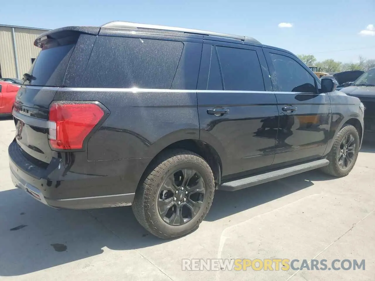3 fotografías del automóvil dañado 1FMJU1H88REA96240 FORD EXPEDITION 2024