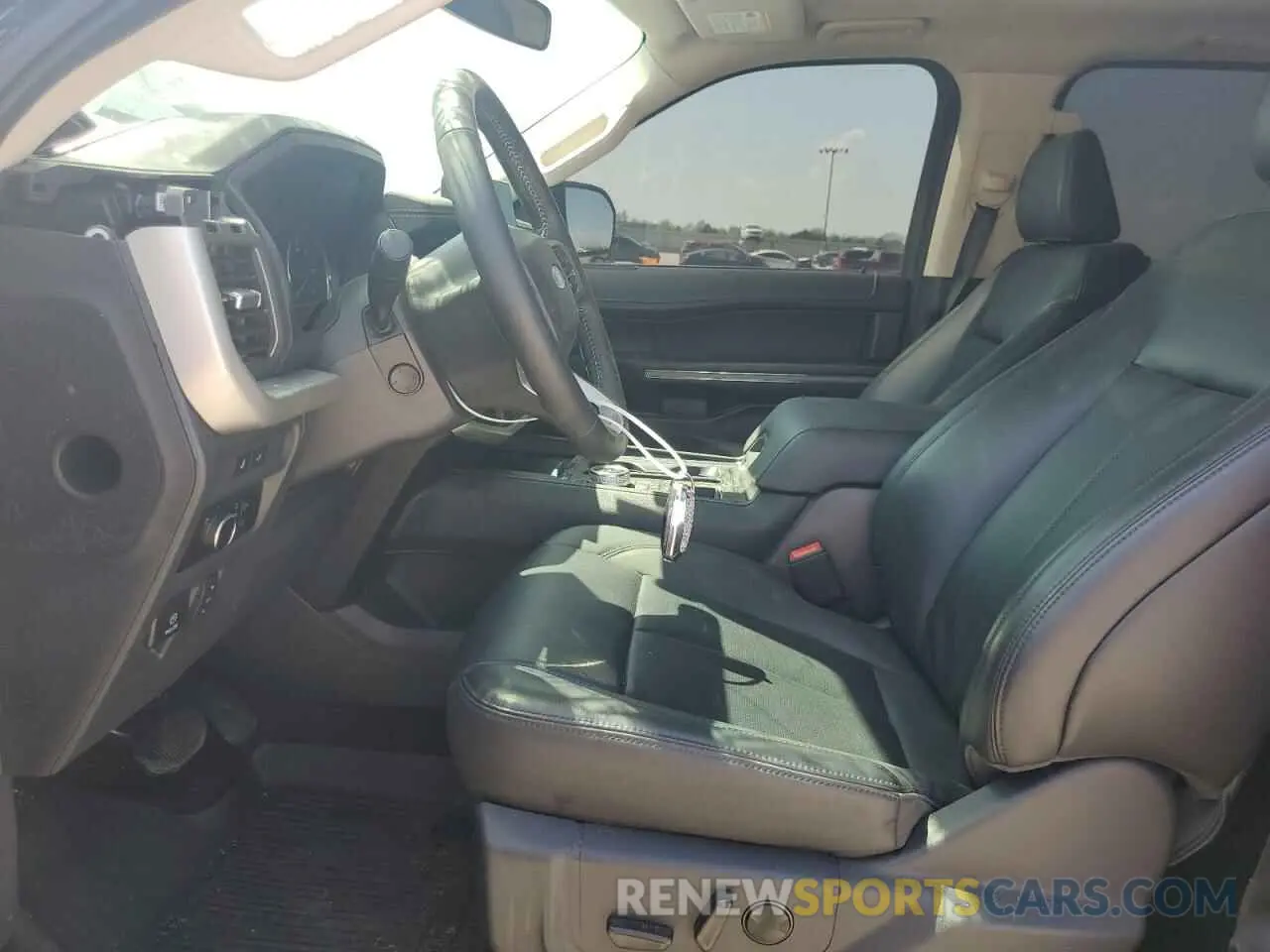 7 fotografías del automóvil dañado 1FMJU1H88REA96240 FORD EXPEDITION 2024