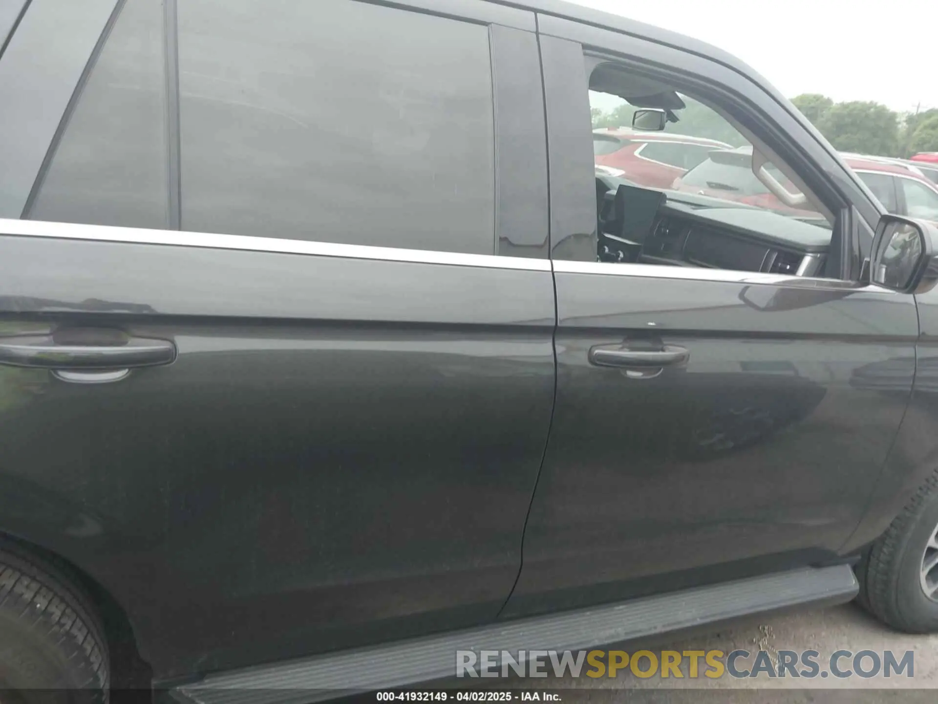 13 fotografías del automóvil dañado 1FMJU1J81REA43051 FORD EXPEDITION 2024