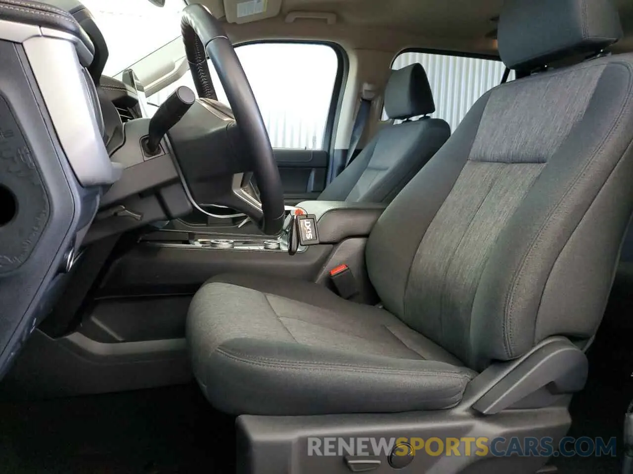 7 fotografías del automóvil dañado 1FMJU1J84REA58417 FORD EXPEDITION 2024
