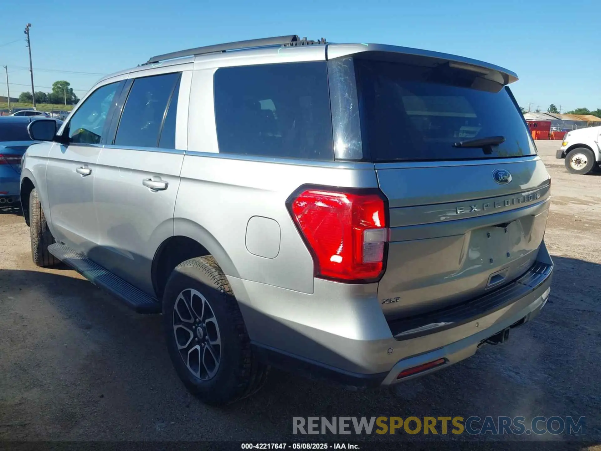 3 fotografías del automóvil dañado 1FMJU1J89REA34338 FORD EXPEDITION 2024