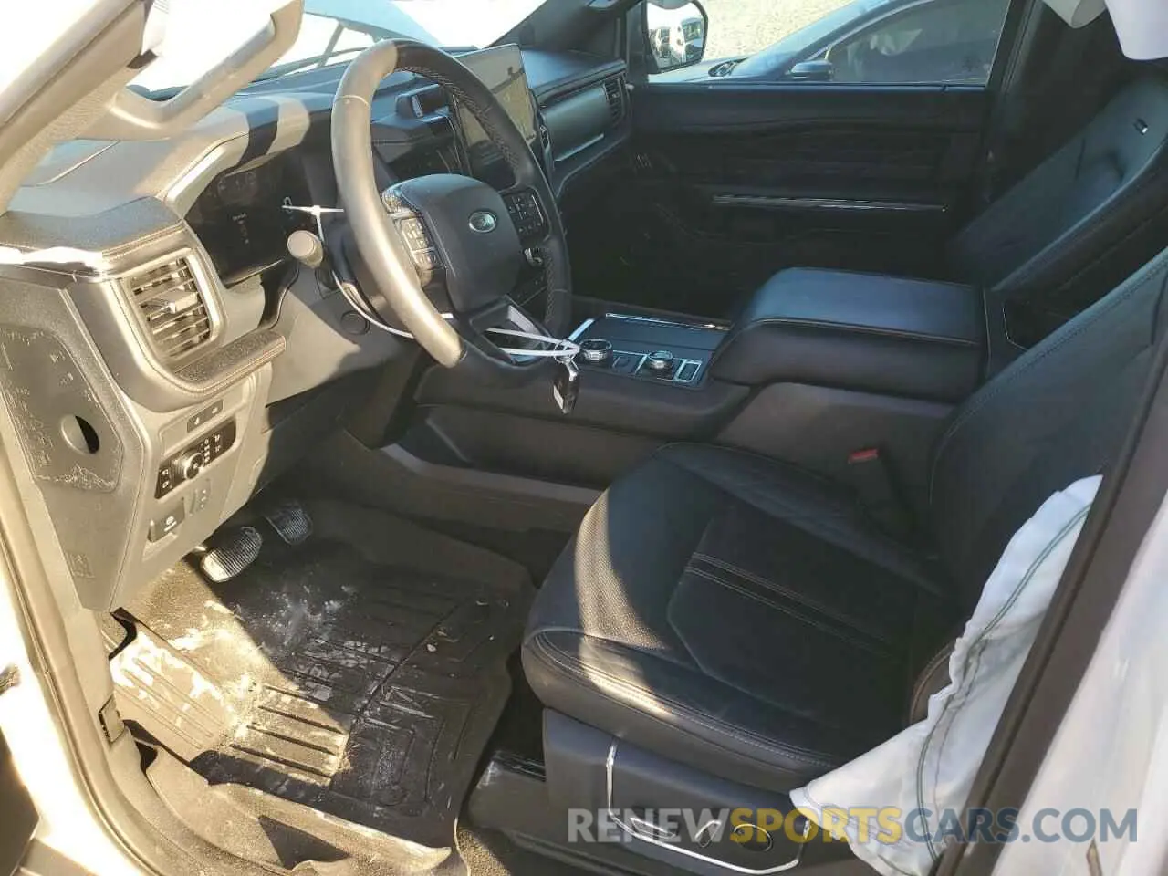 7 fotografías del automóvil dañado 1FMJU1M83REA09916 FORD EXPEDITION 2024