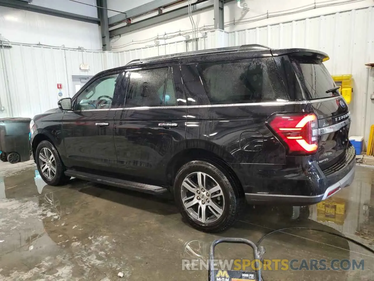 2 fotografías del automóvil dañado 1FMJU2A82REA48152 FORD EXPEDITION 2024