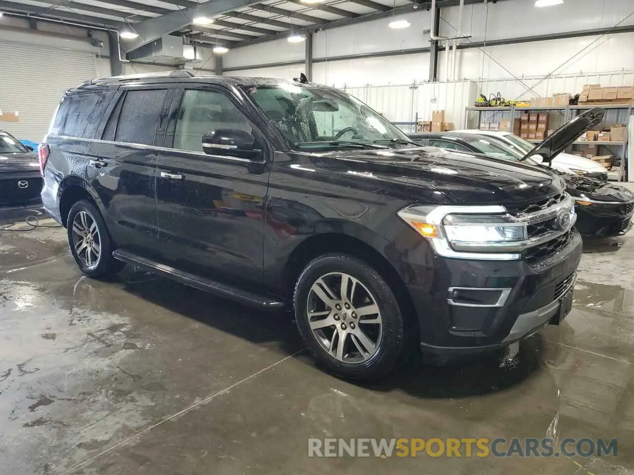 4 fotografías del automóvil dañado 1FMJU2A82REA48152 FORD EXPEDITION 2024