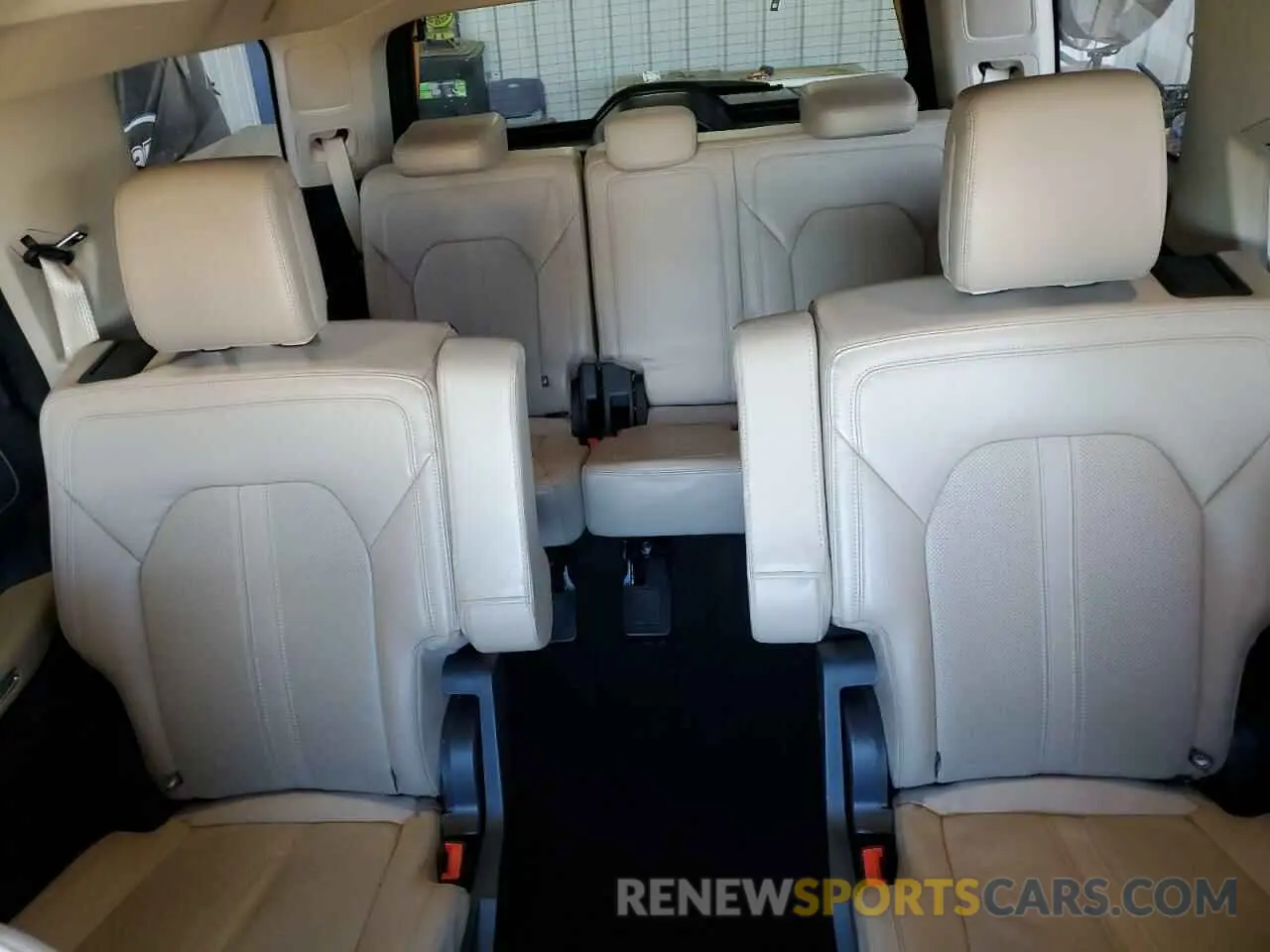 10 fotografías del automóvil dañado 1FMJU2A88REA61472 FORD EXPEDITION 2024