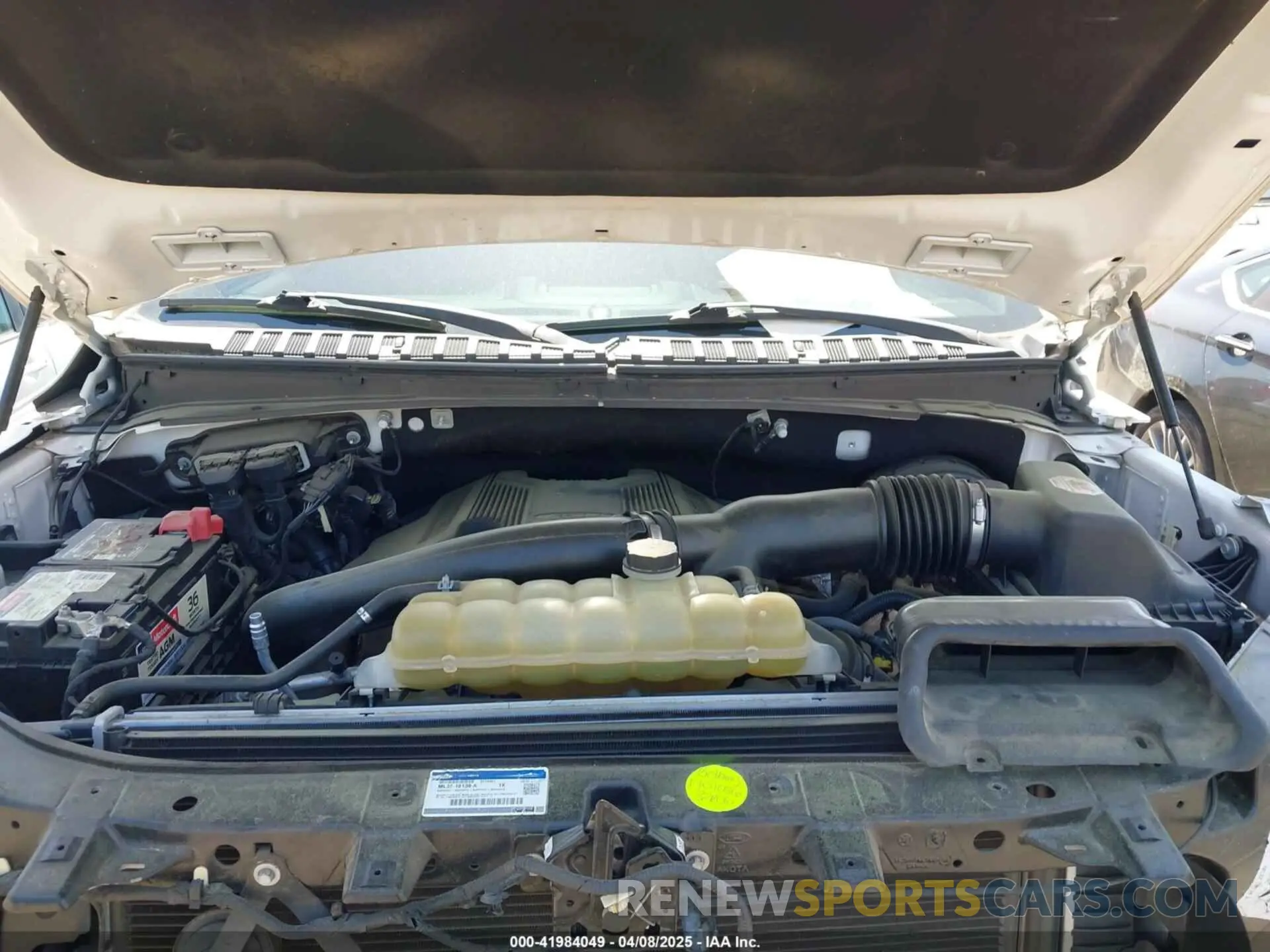 10 fotografías del automóvil dañado 1FMJK1HT8KEA16094 FORD EXPEDITION MAX 2019