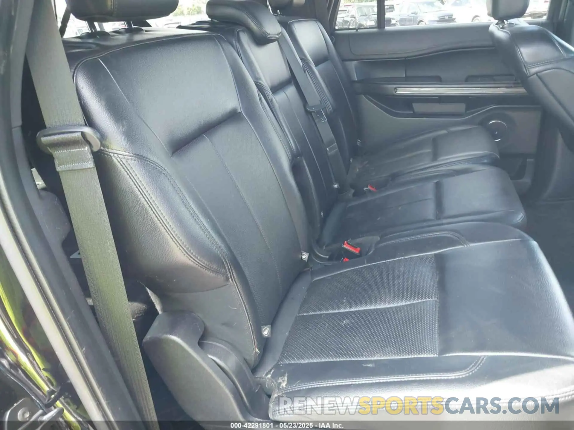 8 fotografías del automóvil dañado 1FMJK1JT5KEA05466 FORD EXPEDITION MAX 2019