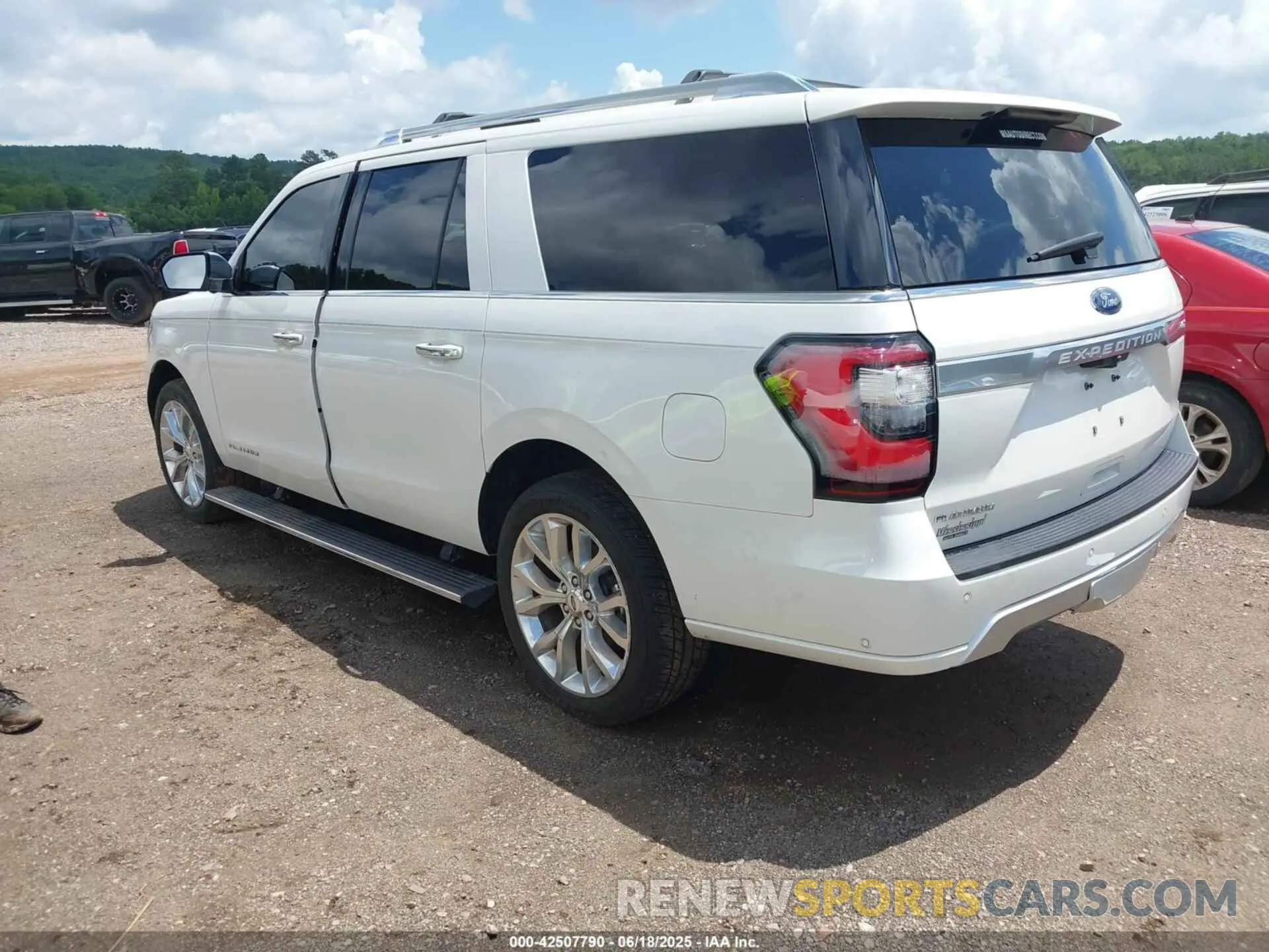 3 fotografías del automóvil dañado 1FMJK1LT4KEA87493 FORD EXPEDITION MAX 2019