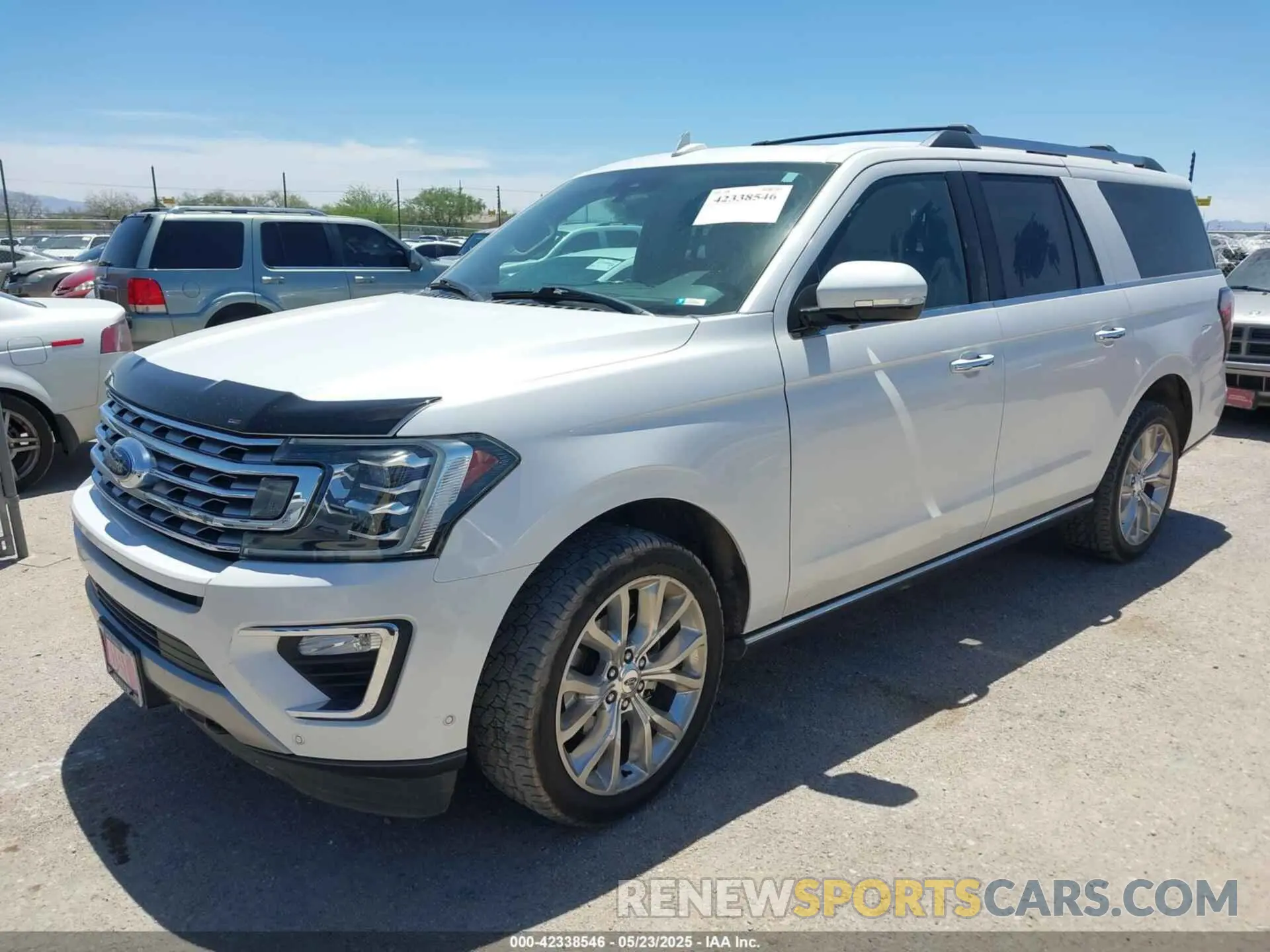 2 fotografías del automóvil dañado 1FMJK2AT1KEA07883 FORD EXPEDITION MAX 2019