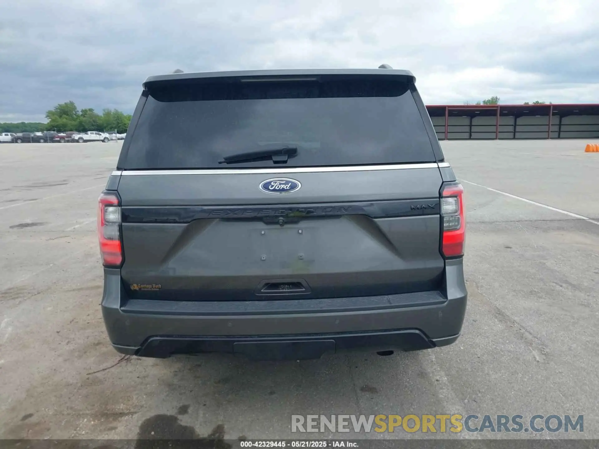 16 fotografías del automóvil dañado 1FMJK2AT5KEA03755 FORD EXPEDITION MAX 2019