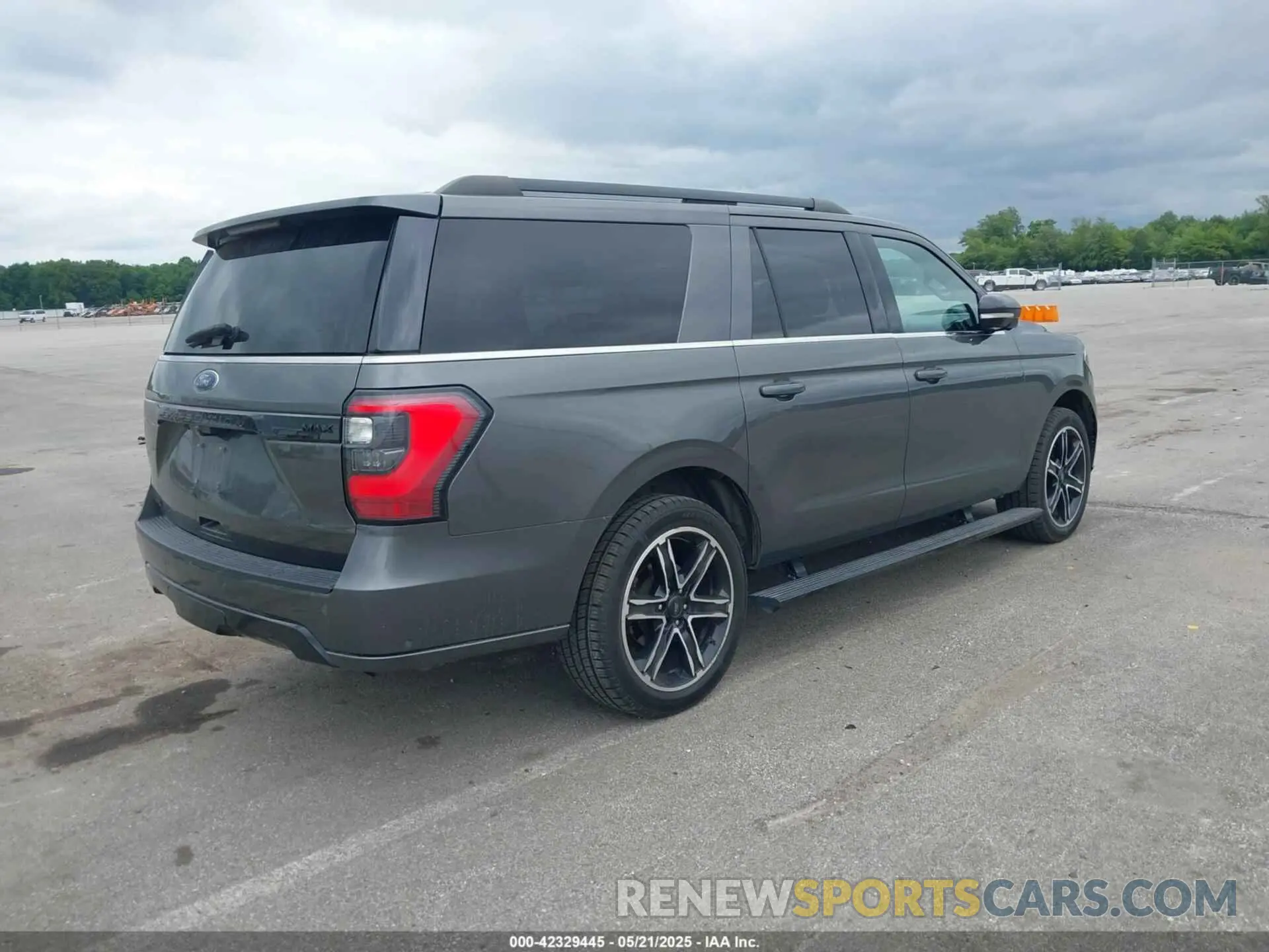 4 fotografías del automóvil dañado 1FMJK2AT5KEA03755 FORD EXPEDITION MAX 2019