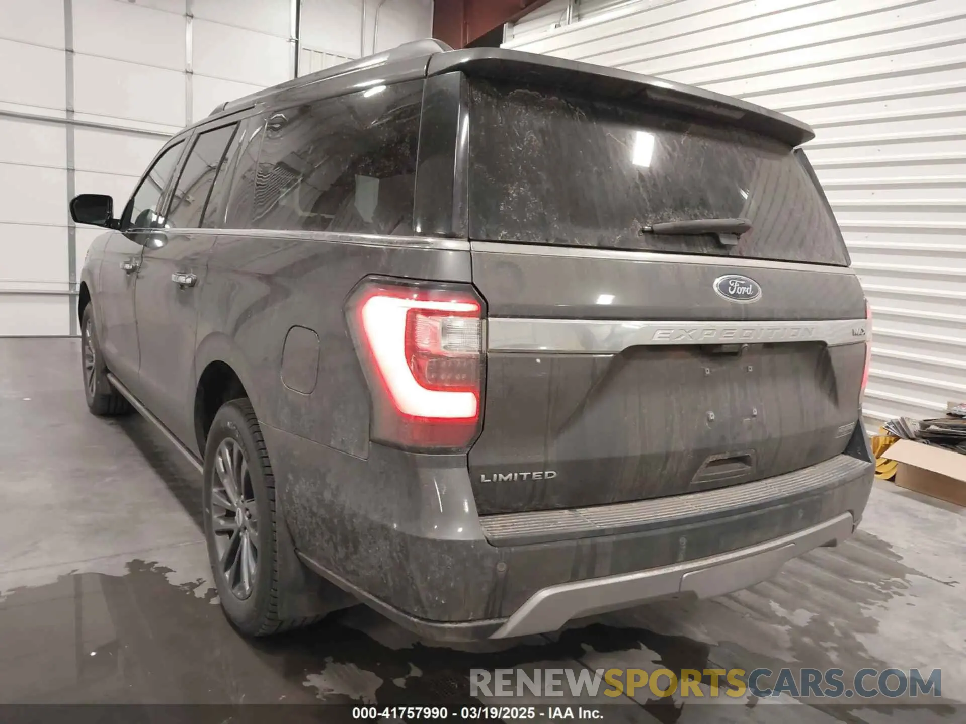 3 fotografías del automóvil dañado 1FMJK2AT5KEA32494 FORD EXPEDITION MAX 2019