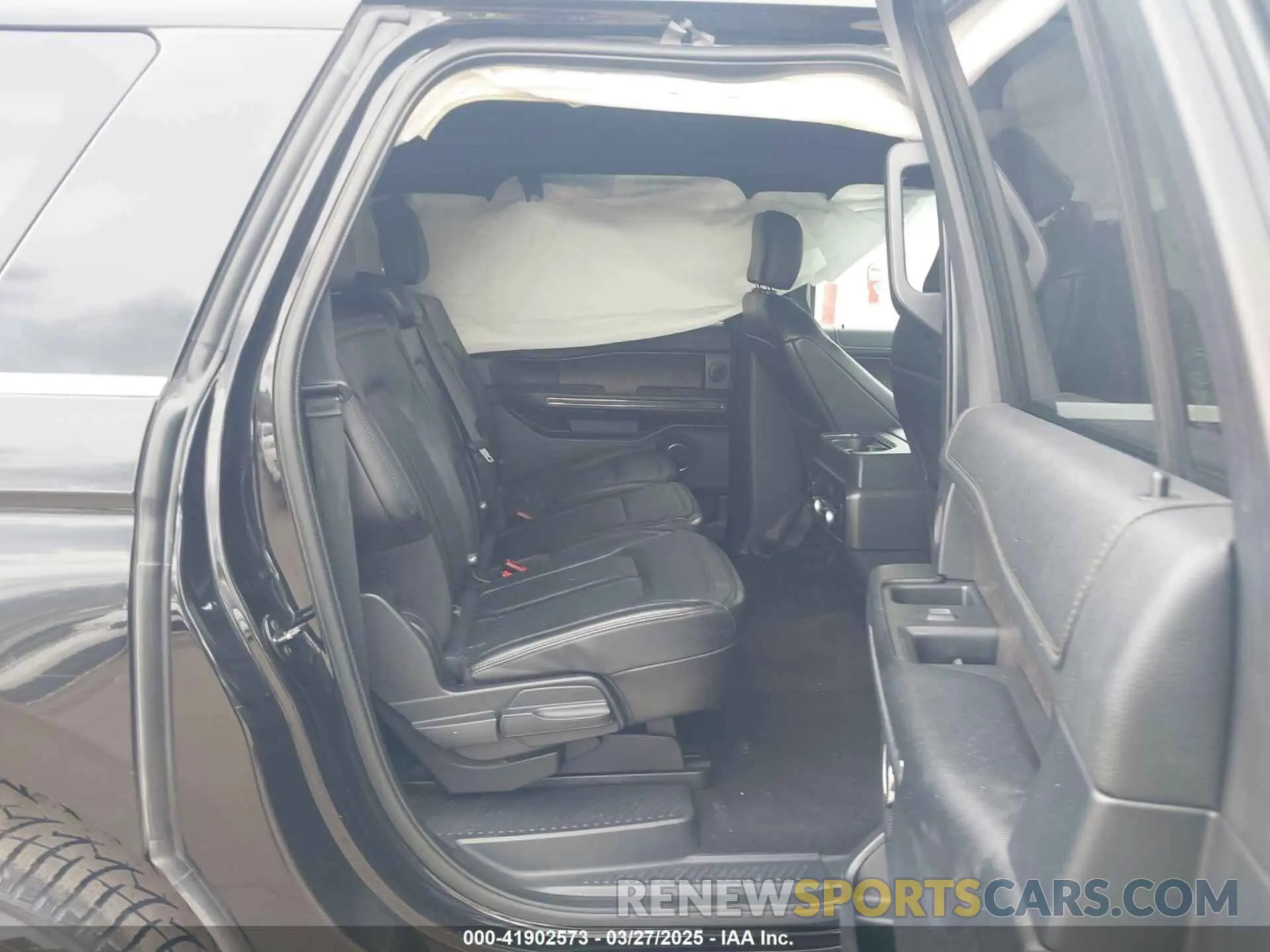 8 fotografías del automóvil dañado 1FMJK2AT7KEA58580 FORD EXPEDITION MAX 2019
