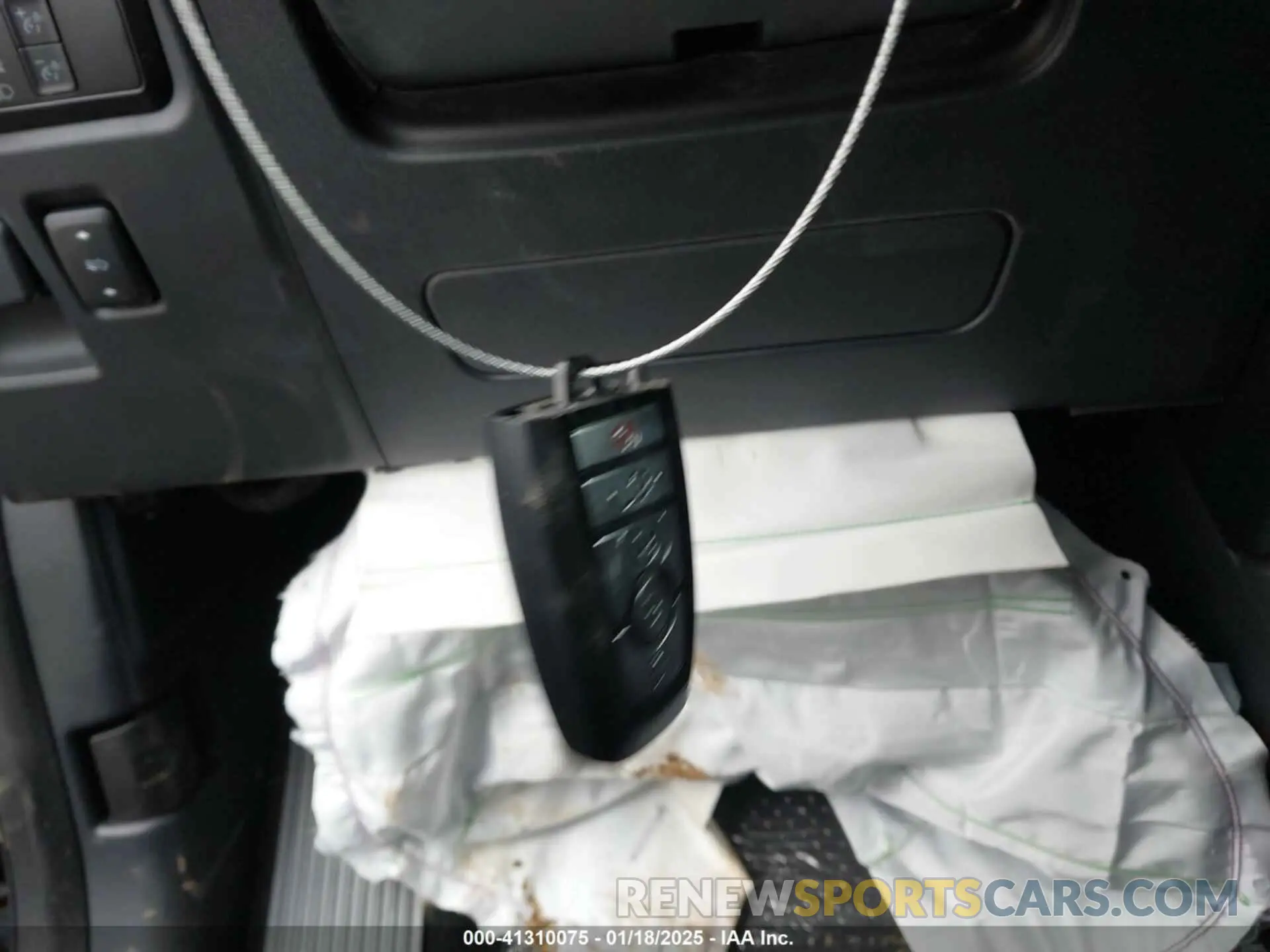 11 fotografías del automóvil dañado 1FMJK1H80REA53100 FORD EXPEDITION MAX 2024