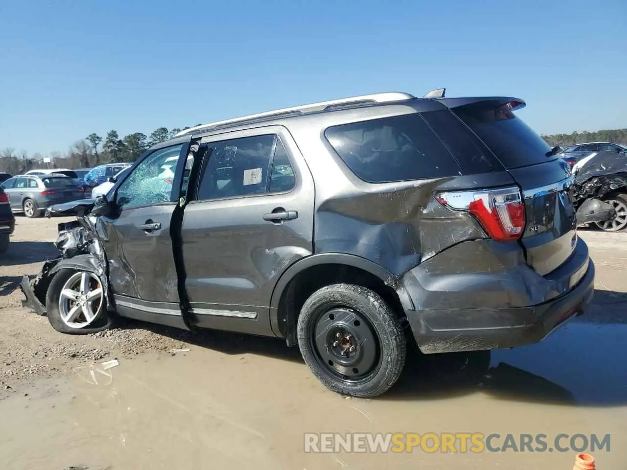 2 fotografías del automóvil dañado 1FM5K7D82KGB02379 FORD EXPLORER 2019