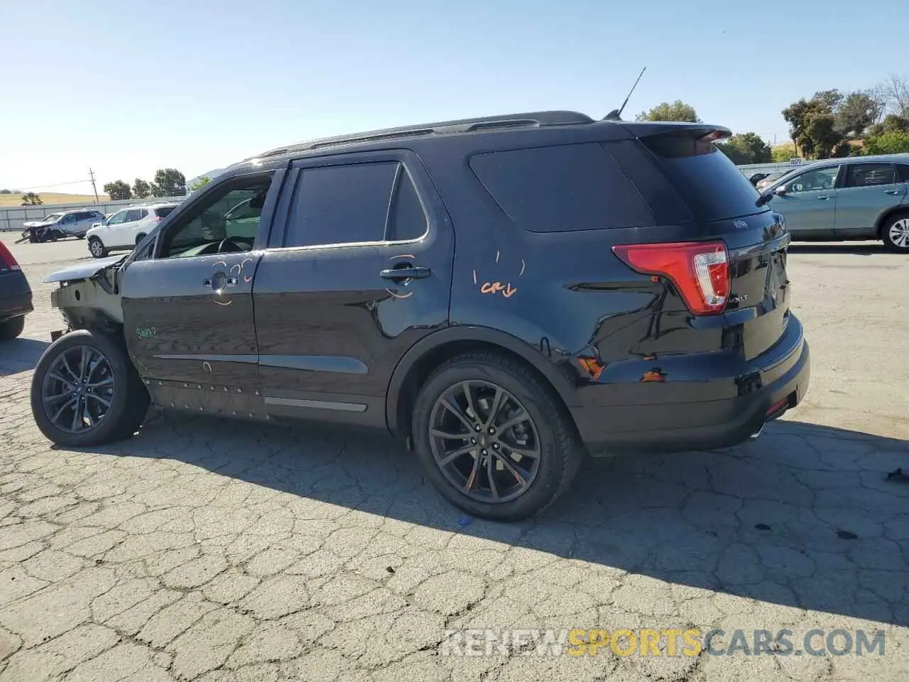 2 fotografías del automóvil dañado 1FM5K7D83KGA42435 FORD EXPLORER 2019