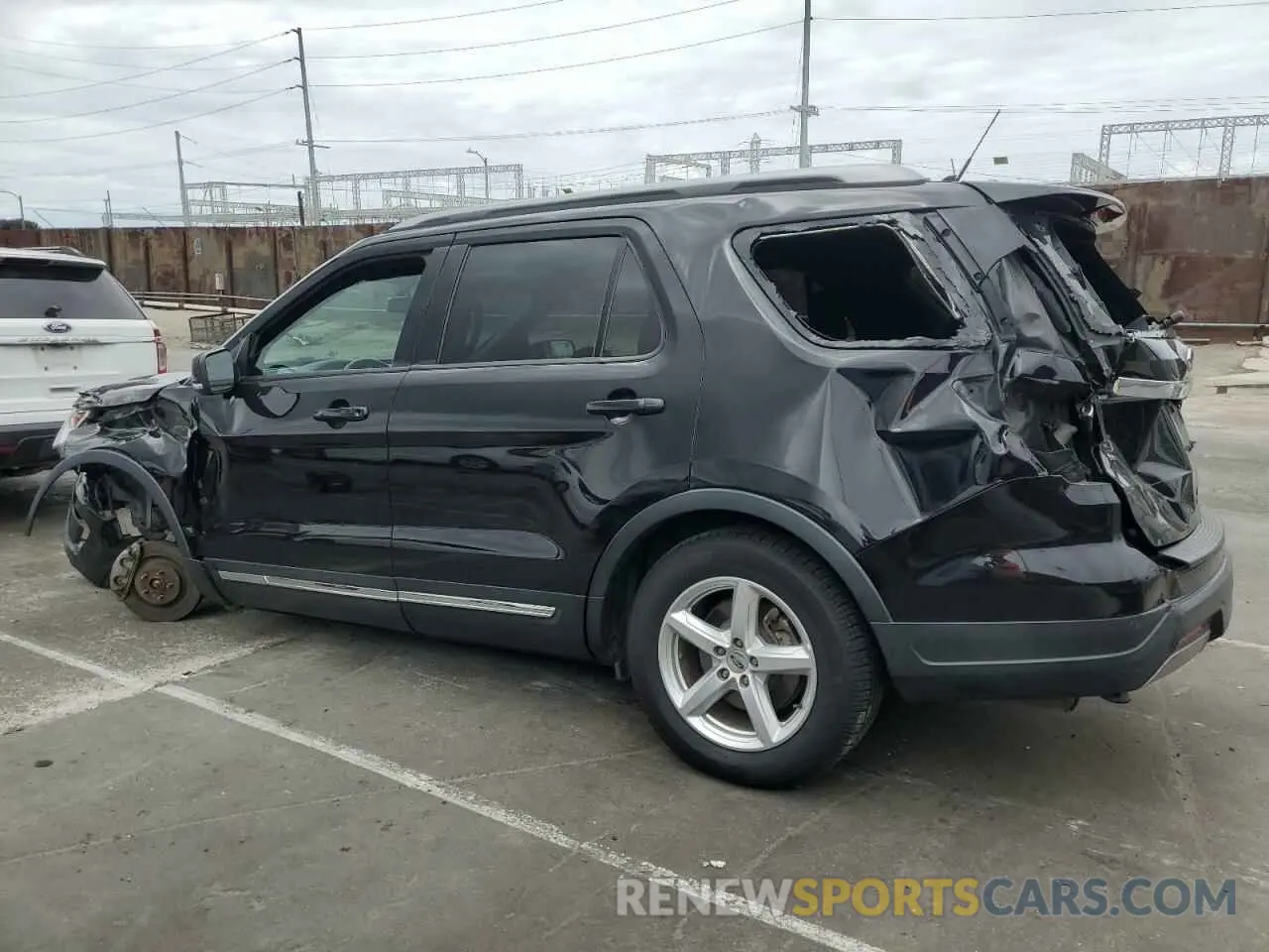 2 fotografías del automóvil dañado 1FM5K7D83KGA52513 FORD EXPLORER 2019