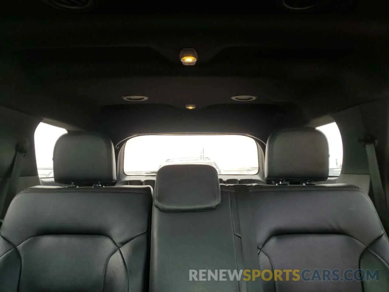 10 fotografías del automóvil dañado 1FM5K7D84KGB06420 FORD EXPLORER 2019